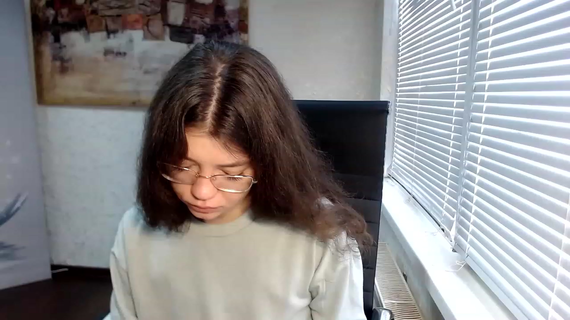Gallery image thumbnail from SweetArinaA's myfreecams stream on, 04/08/2023, 12:20 image 9 of 20