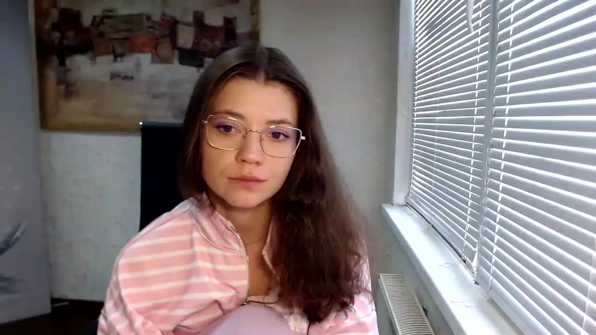 Gallery image thumbnail from SweetArinaA's myfreecams stream on, 04/09/2023, 13:35 image 2 of 20