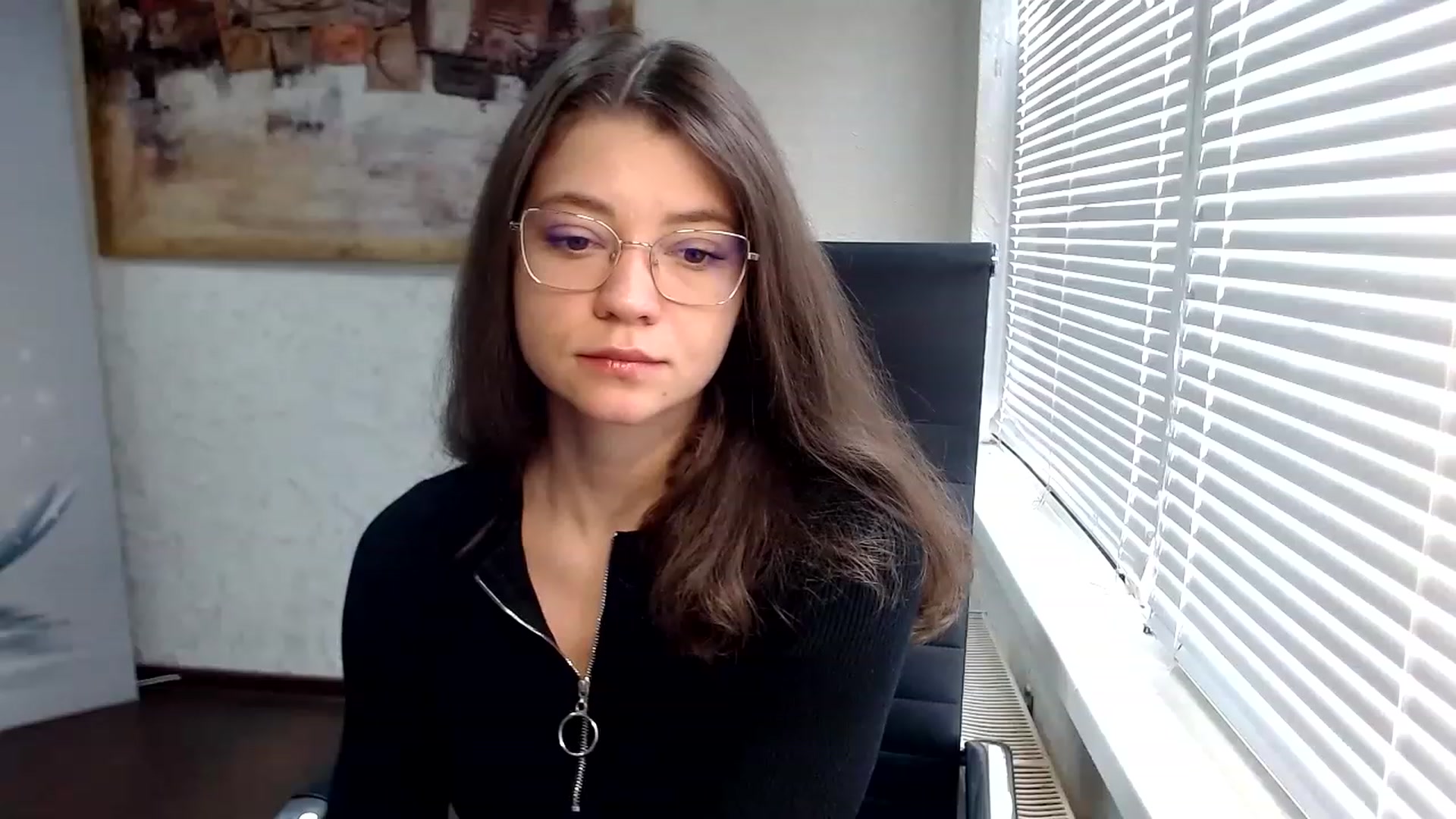 Gallery image thumbnail from SweetArinaA's myfreecams stream on, 04/19/2023, 09:08 image 7 of 20