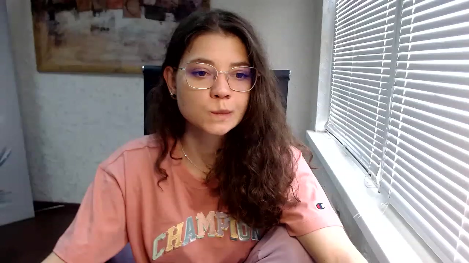 Gallery image thumbnail from SweetArinaA's myfreecams stream on, 04/28/2023, 08:58 image 2 of 20