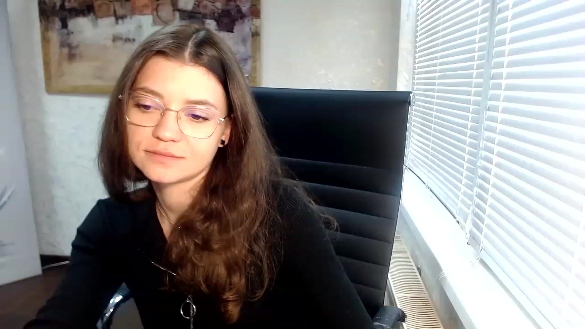 Gallery image thumbnail from SweetArinaA's myfreecams stream on, 04/29/2023, 14:16 image 12 of 20