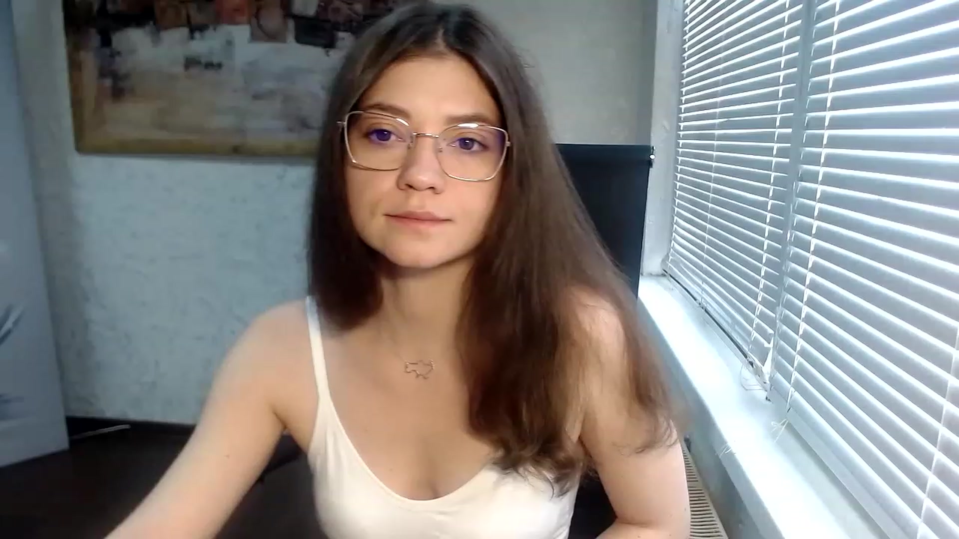 Gallery image thumbnail from SweetArinaA's myfreecams stream on, 04/30/2023, 12:06 image 13 of 20