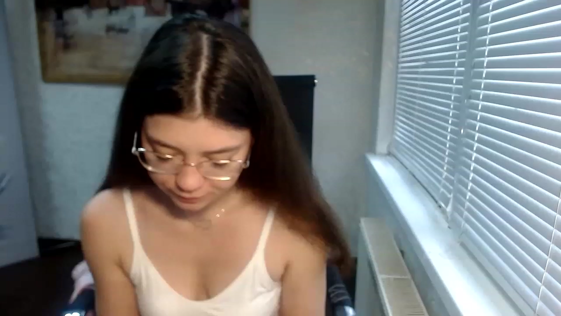 Gallery image thumbnail from SweetArinaA's myfreecams stream on, 04/30/2023, 14:15 image 17 of 20