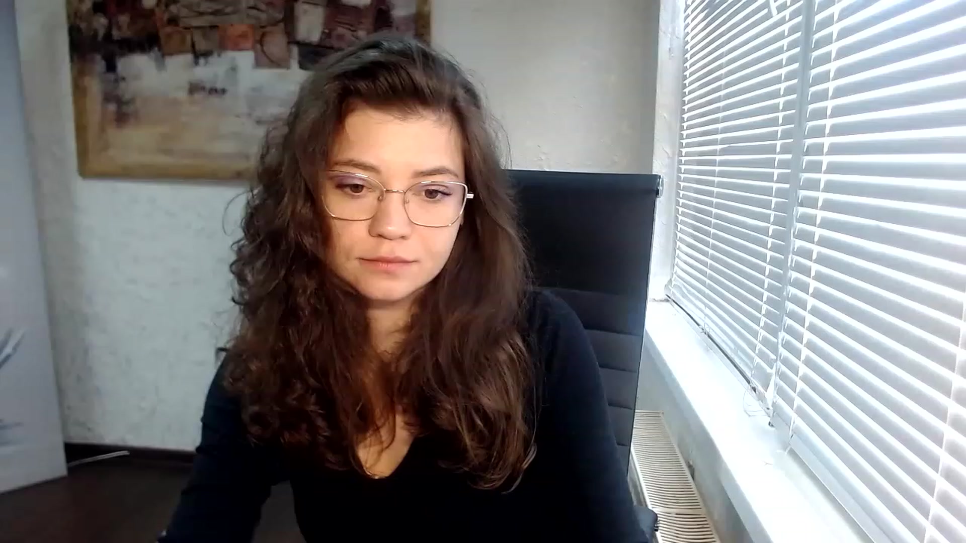 Gallery image thumbnail from SweetArinaA's myfreecams stream on, 05/04/2023, 09:45 image 1 of 20