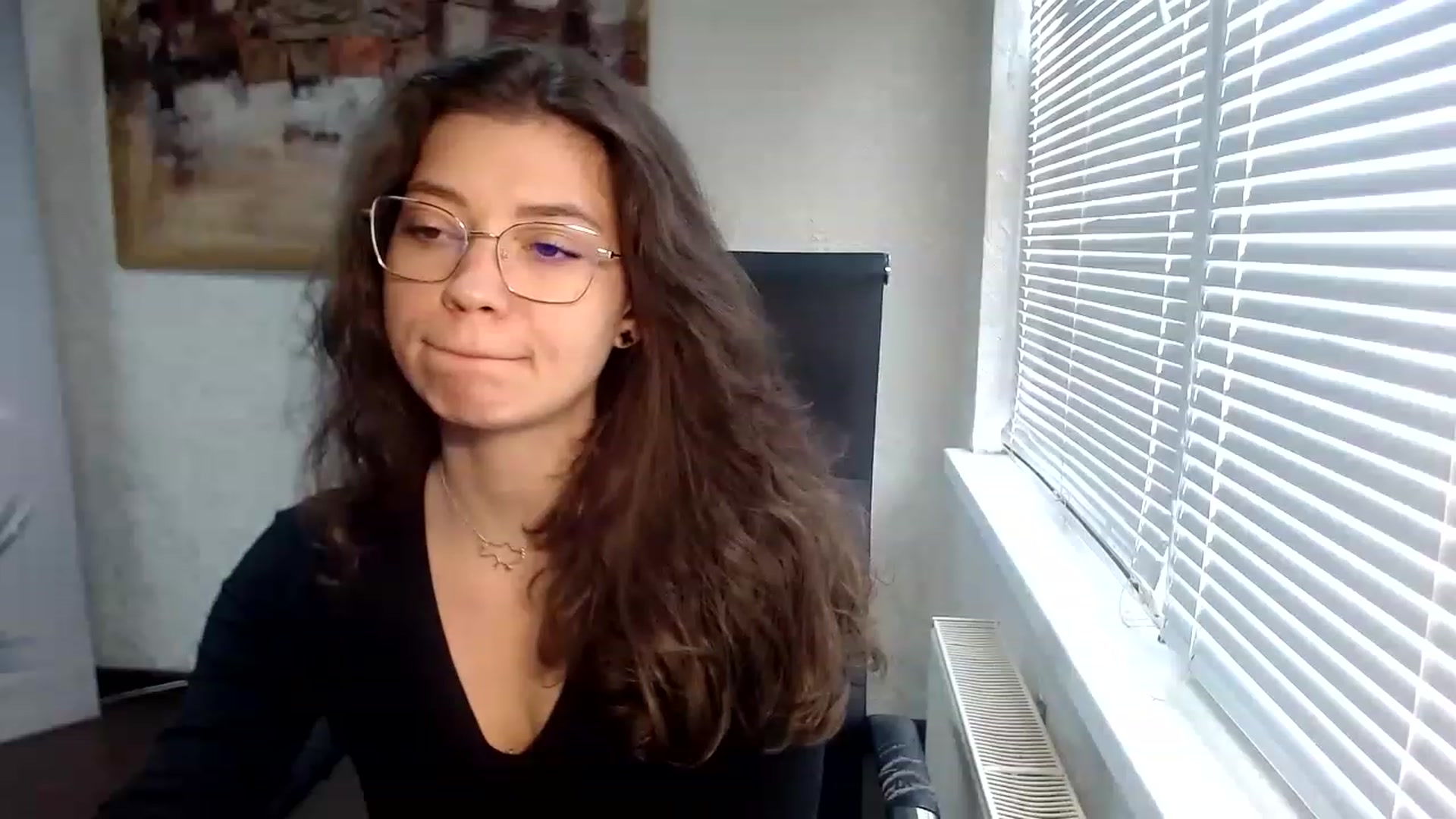 Gallery image thumbnail from SweetArinaA's myfreecams stream on, 05/04/2023, 09:45 image 8 of 20