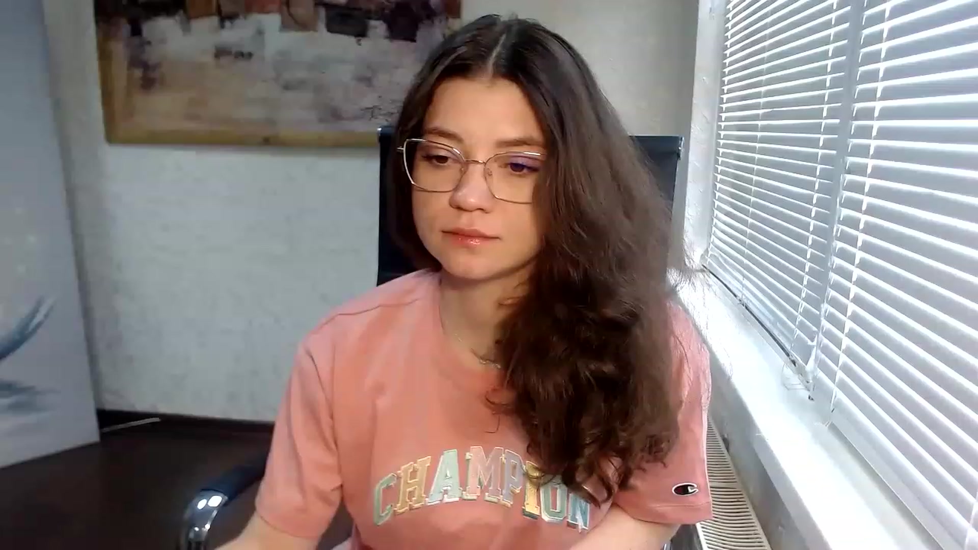 Gallery image thumbnail from SweetArinaA's myfreecams stream on, 05/05/2023, 08:53 image 9 of 20