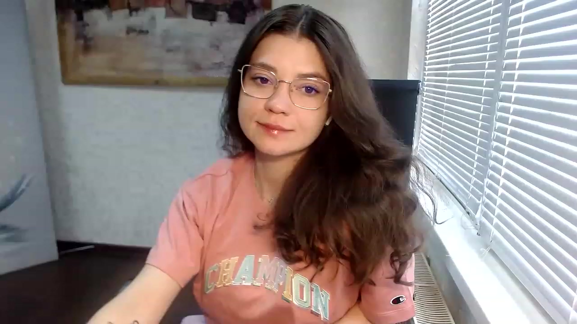 Gallery image thumbnail from SweetArinaA's myfreecams stream on, 05/05/2023, 08:53 image 1 of 20