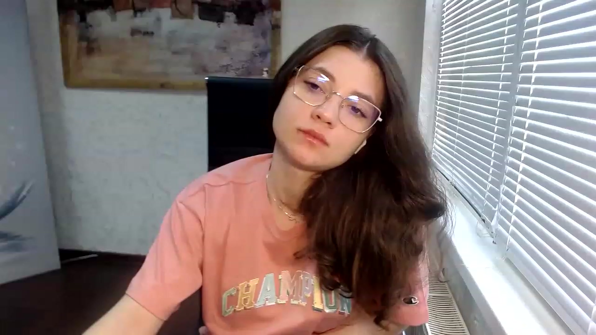 Gallery image thumbnail from SweetArinaA's myfreecams stream on, 05/05/2023, 08:53 image 6 of 20