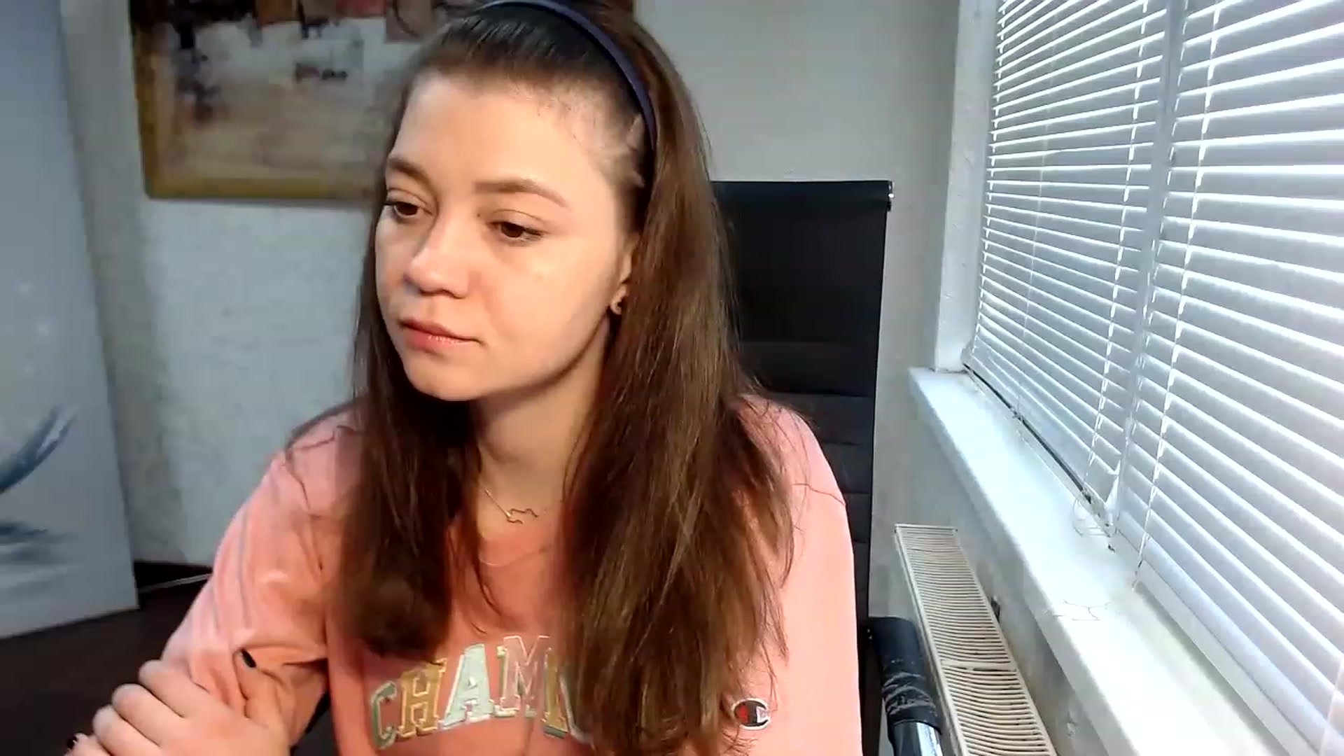 Gallery image thumbnail from SweetArinaA's myfreecams stream on, 05/07/2023, 11:52 image 6 of 20