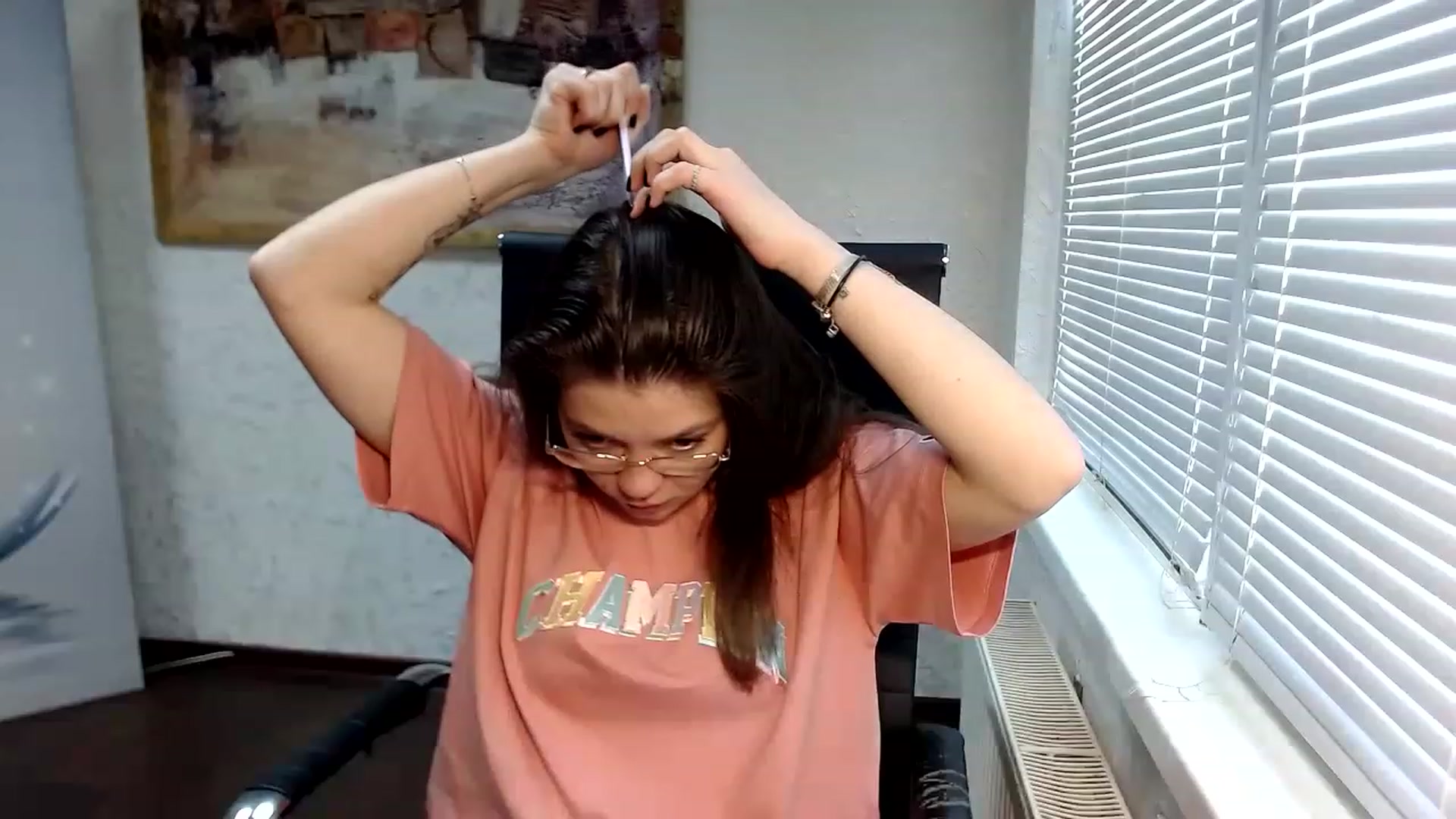 Gallery image thumbnail from SweetArinaA's myfreecams stream on, 05/07/2023, 13:43 image 2 of 20