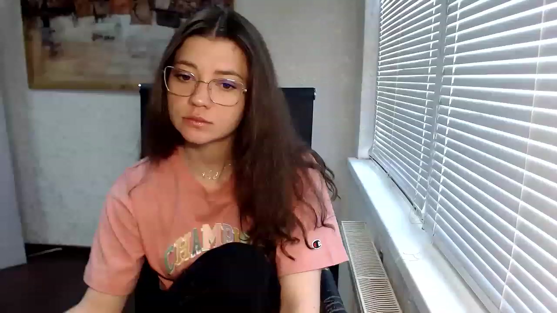 Gallery image thumbnail from SweetArinaA's myfreecams stream on, 05/14/2023, 10:10 image 12 of 20