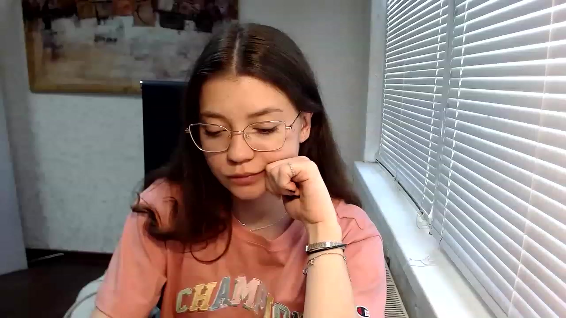 Gallery image thumbnail from SweetArinaA's myfreecams stream on, 05/14/2023, 16:29 image 1 of 20
