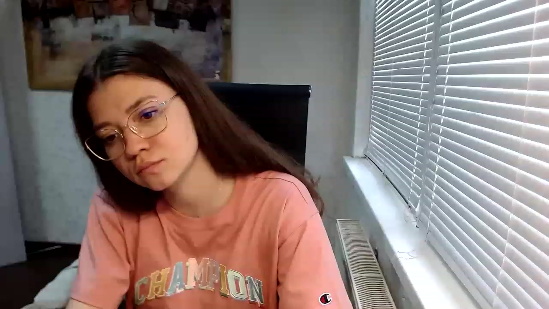 Gallery image thumbnail from SweetArinaA's myfreecams stream on, 05/14/2023, 16:29 image 6 of 20