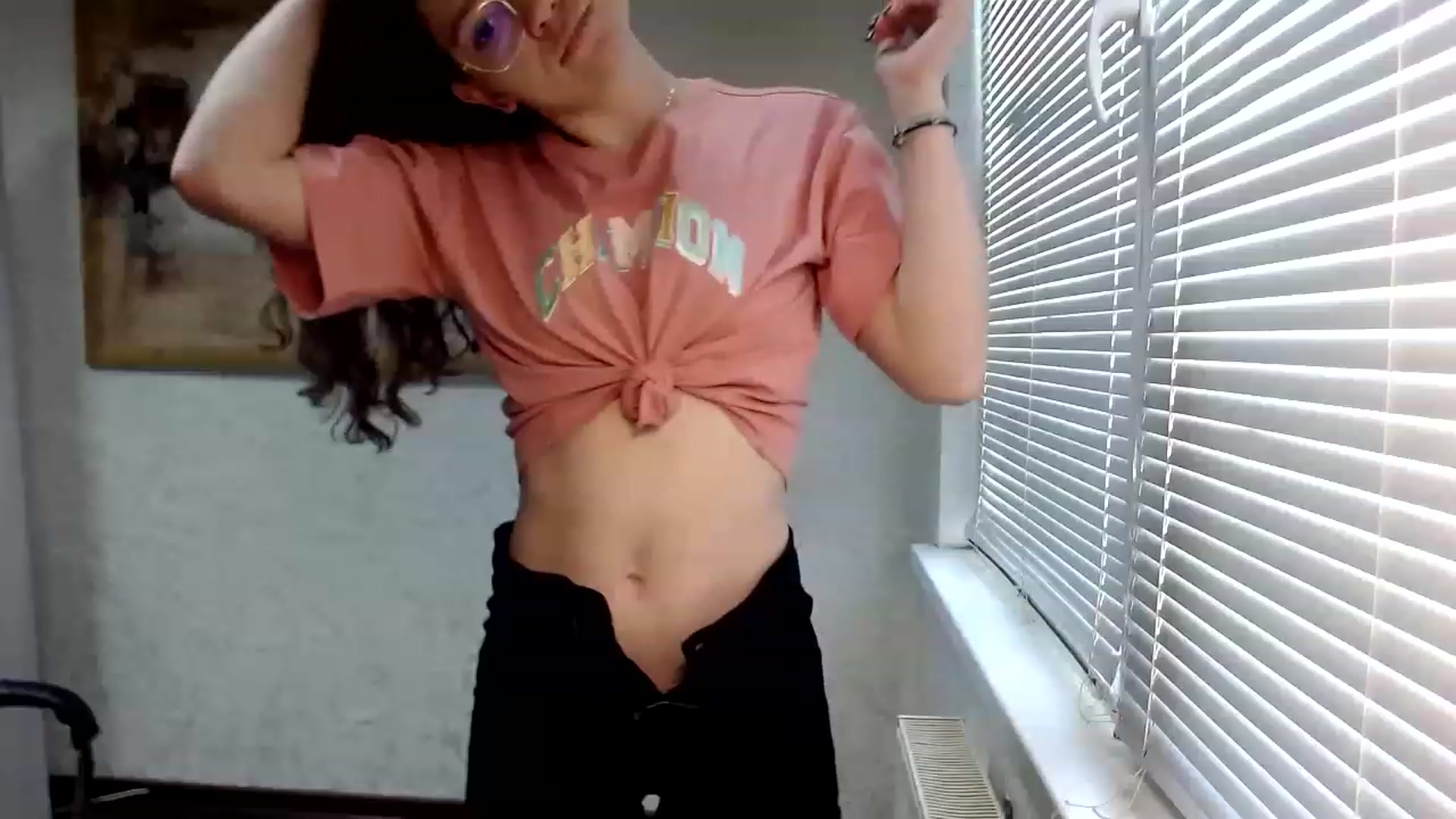 Gallery image thumbnail from SweetArinaA's myfreecams stream on, 05/15/2023, 13:05 image 18 of 20