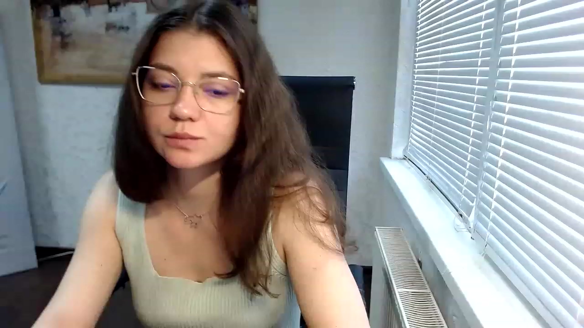 Gallery image thumbnail from SweetArinaA's myfreecams stream on, 05/18/2023, 10:05 image 19 of 20