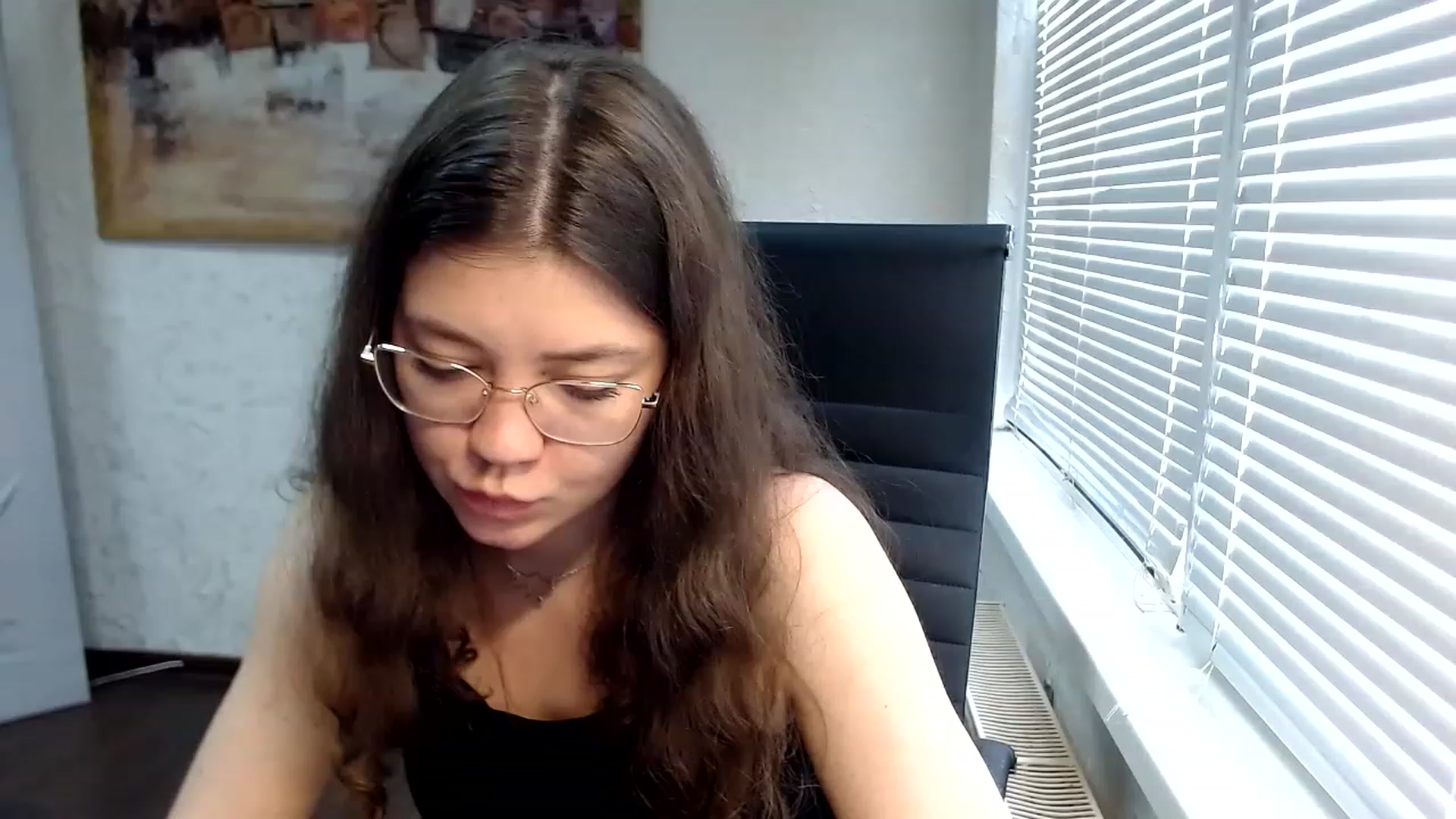 Gallery image thumbnail from SweetArinaA's myfreecams stream on, 05/19/2023, 09:01 image 11 of 20