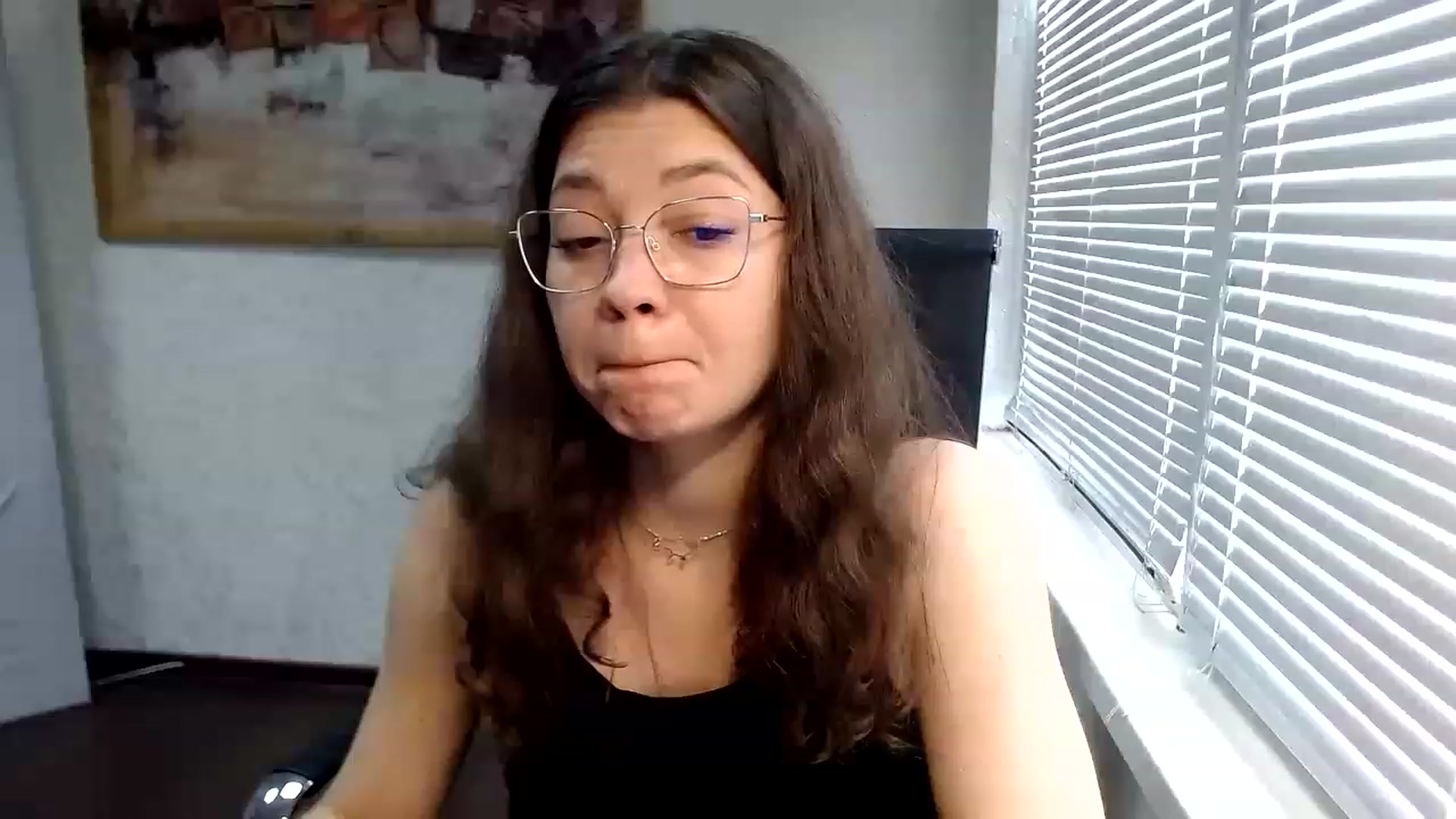 Gallery image thumbnail from SweetArinaA's myfreecams stream on, 05/19/2023, 09:01 image 4 of 20