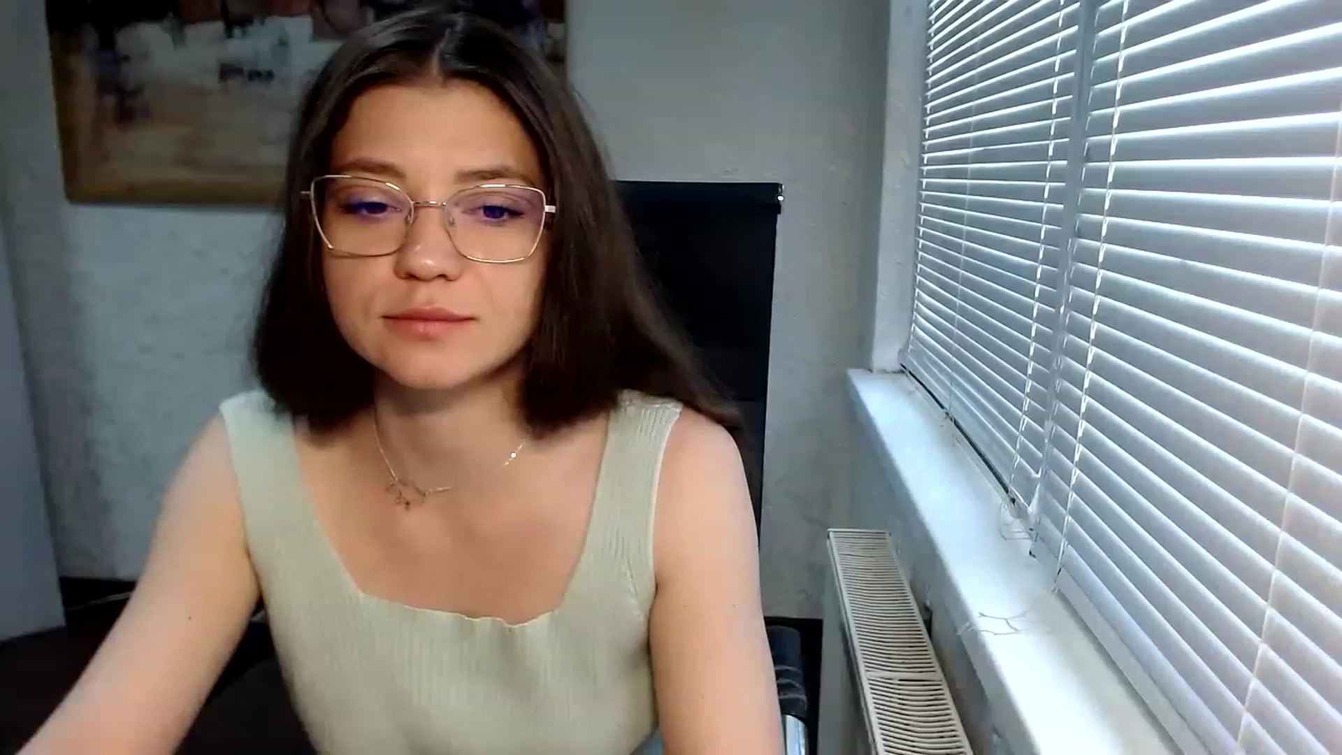 Gallery image thumbnail from SweetArinaA's myfreecams stream on, 05/20/2023, 12:10 image 14 of 20