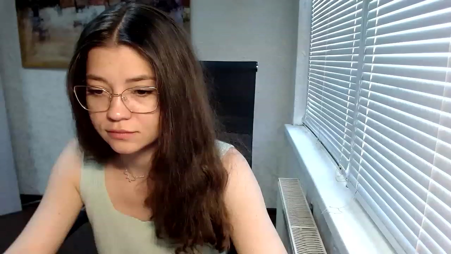 Gallery image thumbnail from SweetArinaA's myfreecams stream on, 05/20/2023, 12:10 image 11 of 20