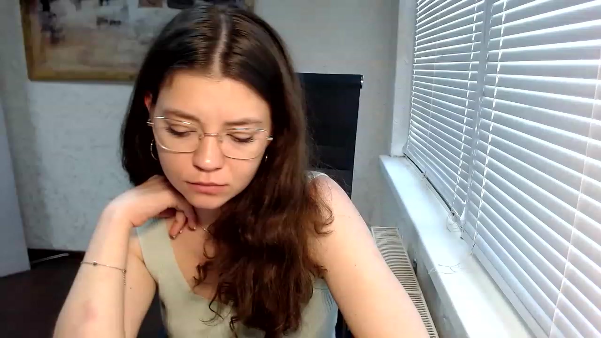Gallery image thumbnail from SweetArinaA's myfreecams stream on, 05/20/2023, 13:16 image 20 of 20