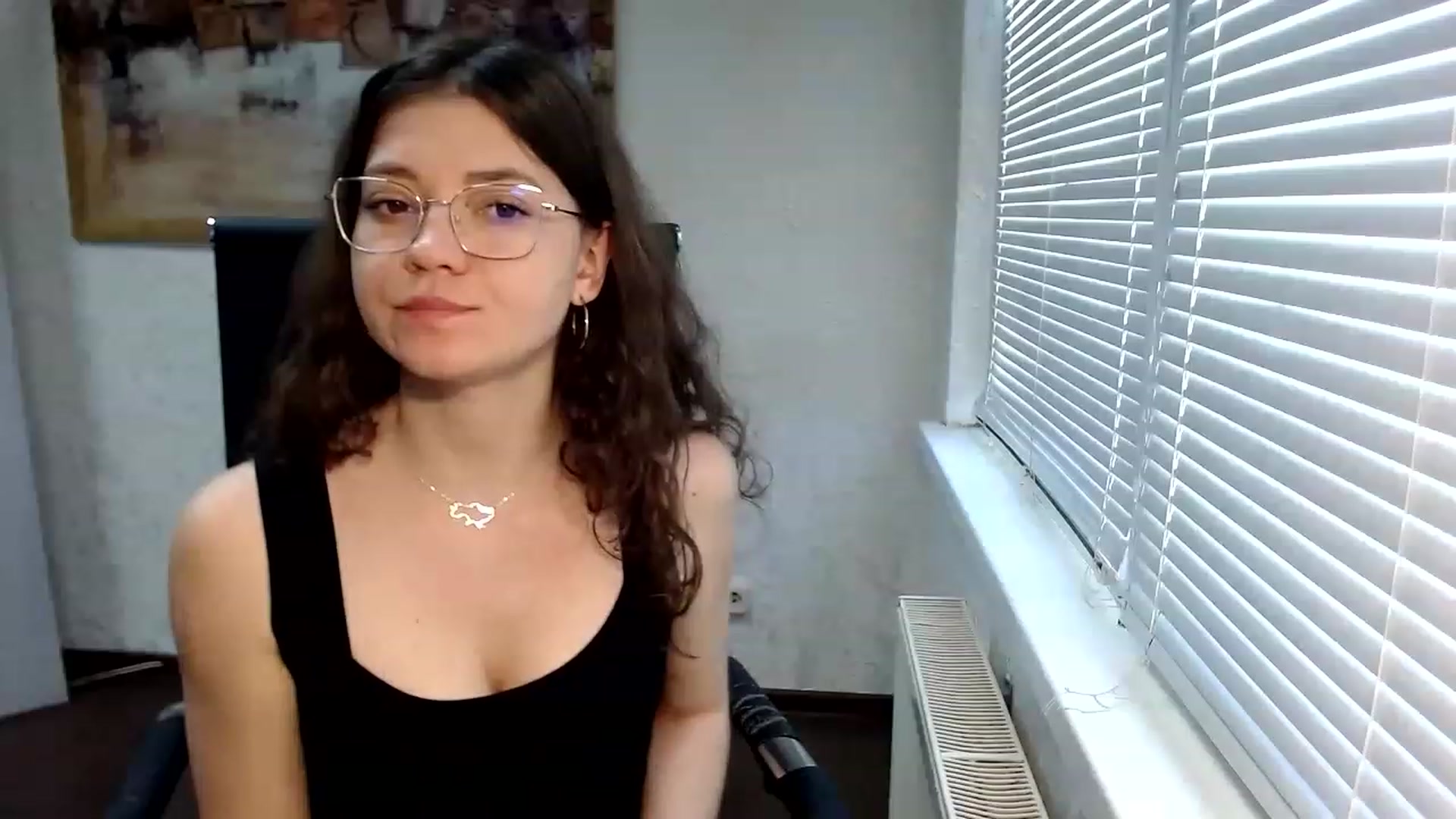 Gallery image thumbnail from SweetArinaA's myfreecams stream on, 05/21/2023, 12:19 image 20 of 20