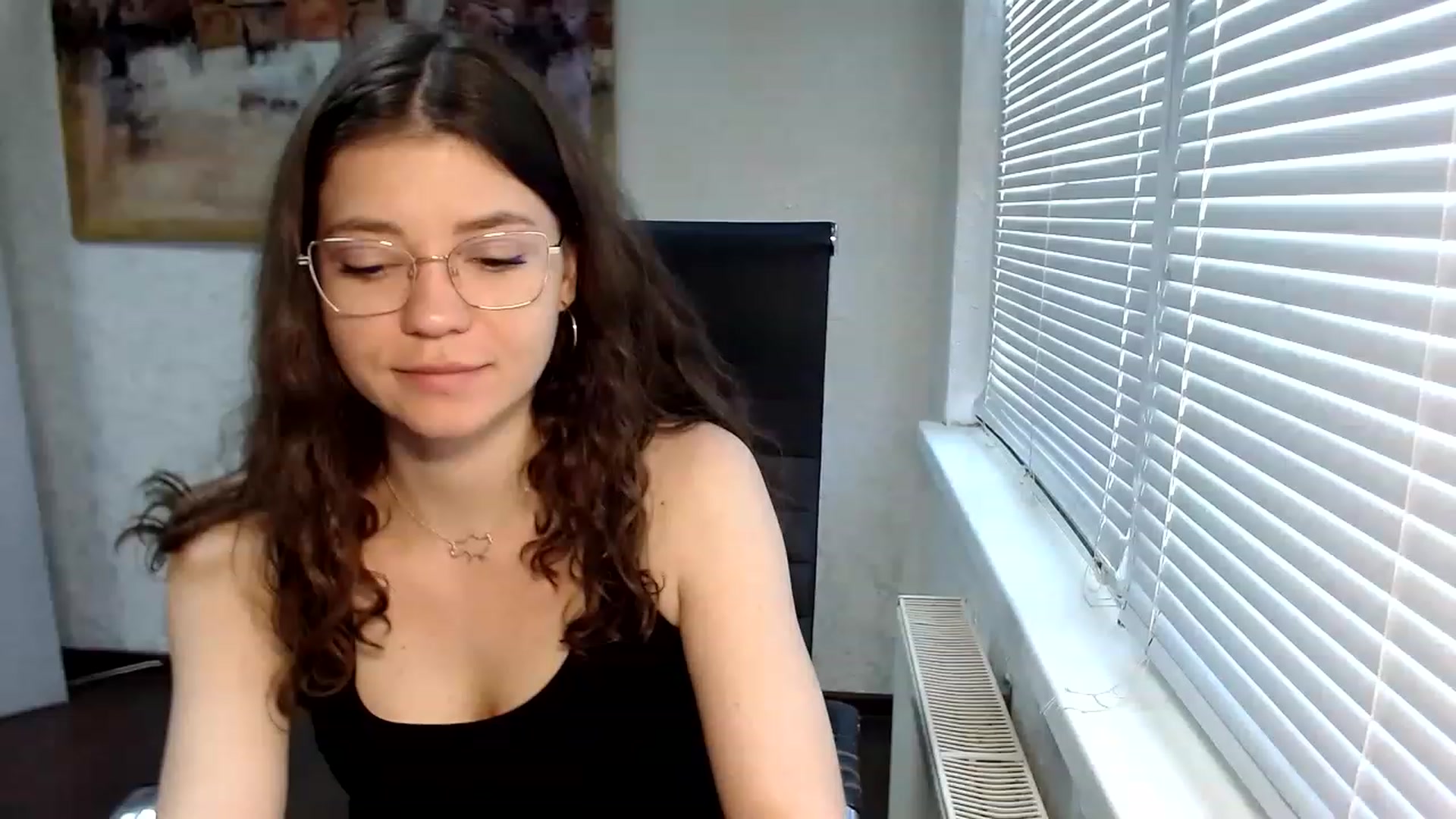 Gallery image thumbnail from SweetArinaA's myfreecams stream on, 05/21/2023, 12:19 image 5 of 20