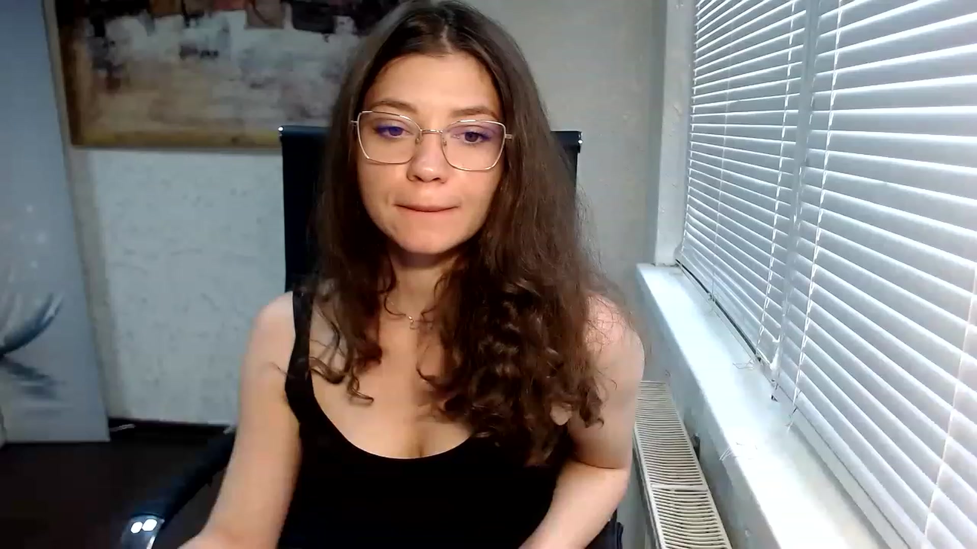 Gallery image thumbnail from SweetArinaA's myfreecams stream on, 05/27/2023, 14:23 image 6 of 20