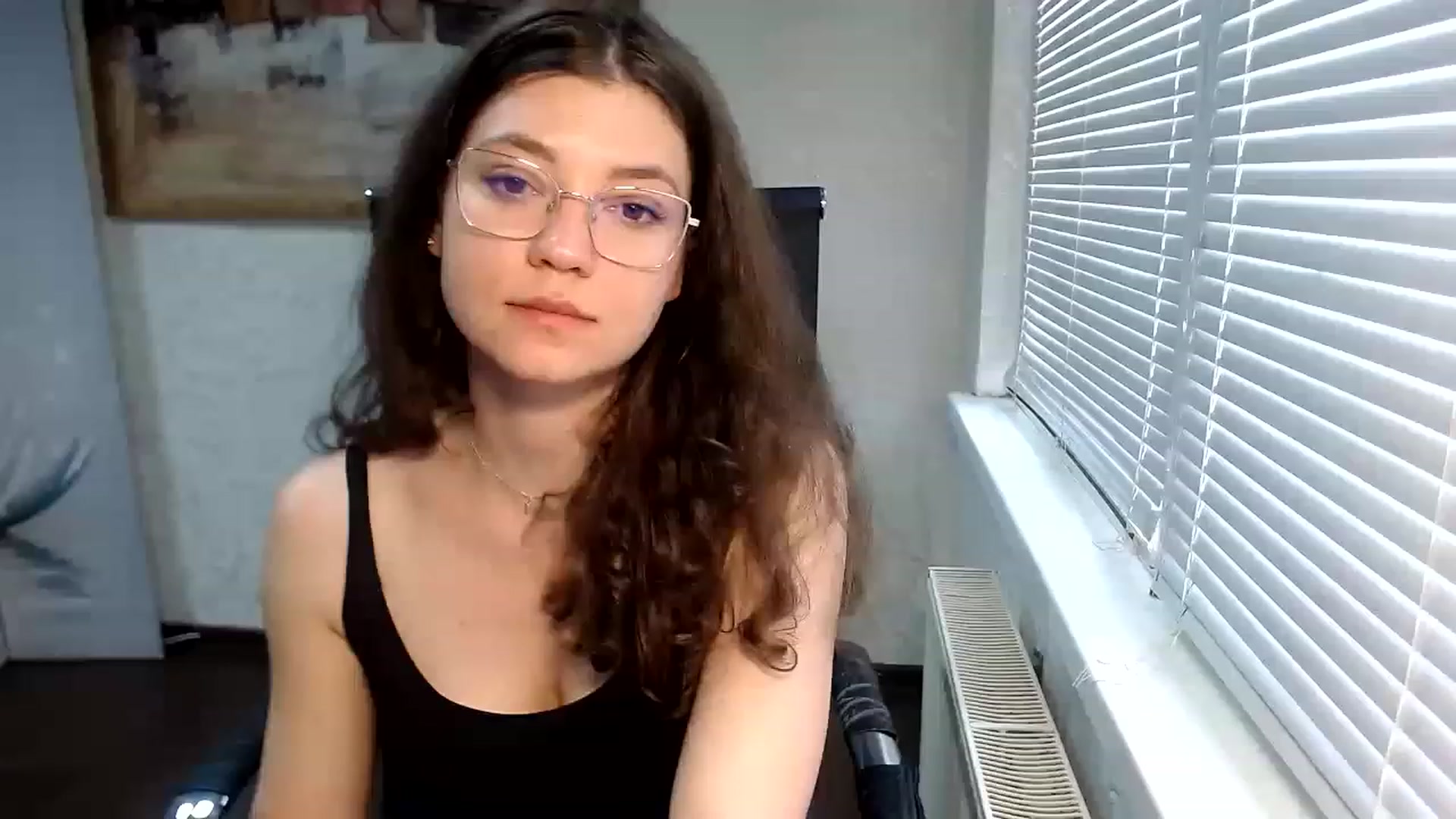 Gallery image thumbnail from SweetArinaA's myfreecams stream on, 05/27/2023, 14:23 image 2 of 20