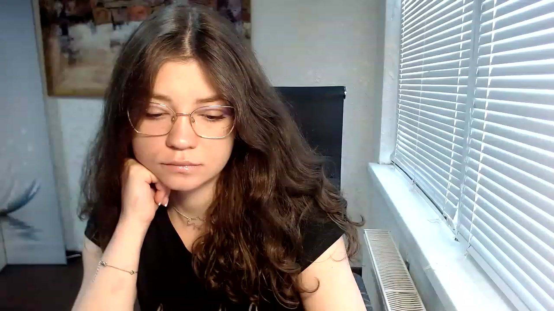 Gallery image thumbnail from SweetArinaA's myfreecams stream on, 05/28/2023, 12:30 image 3 of 20