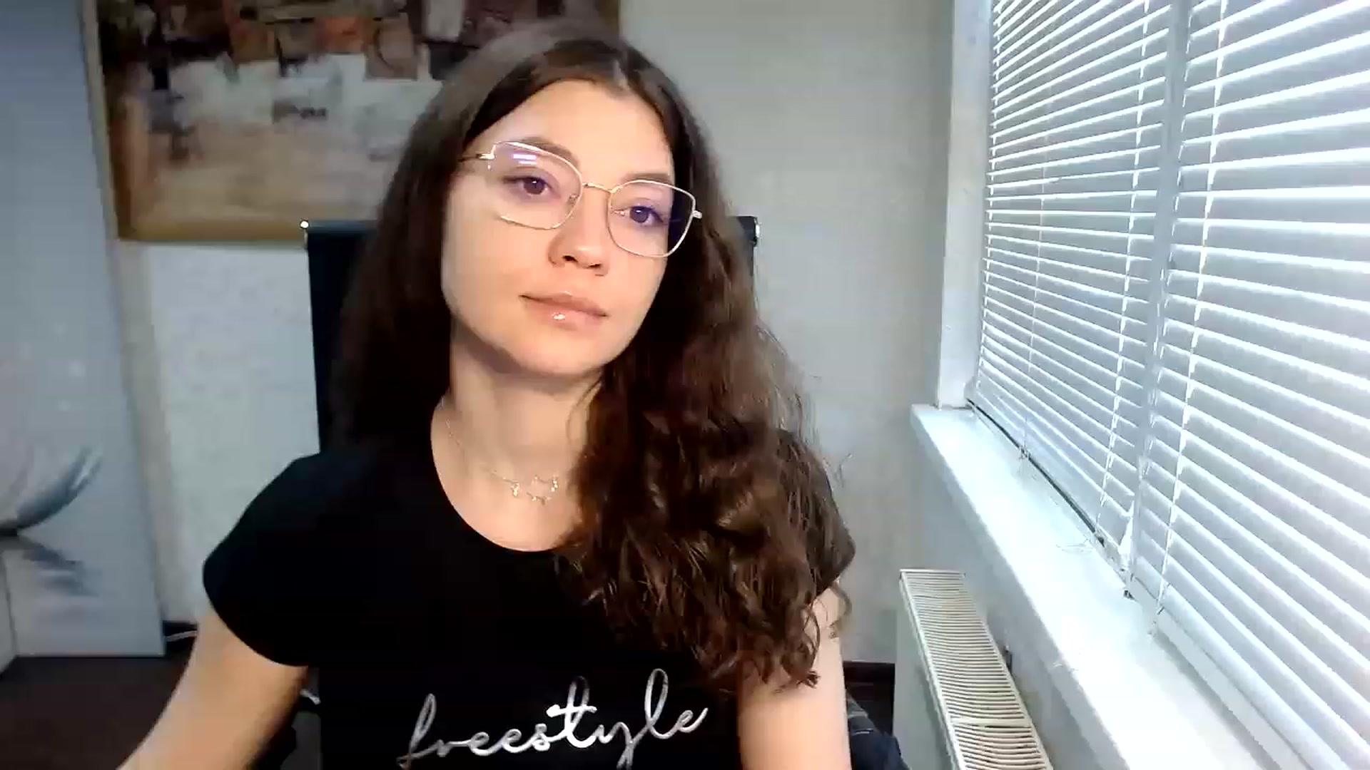 Gallery image thumbnail from SweetArinaA's myfreecams stream on, 05/28/2023, 12:30 image 8 of 20