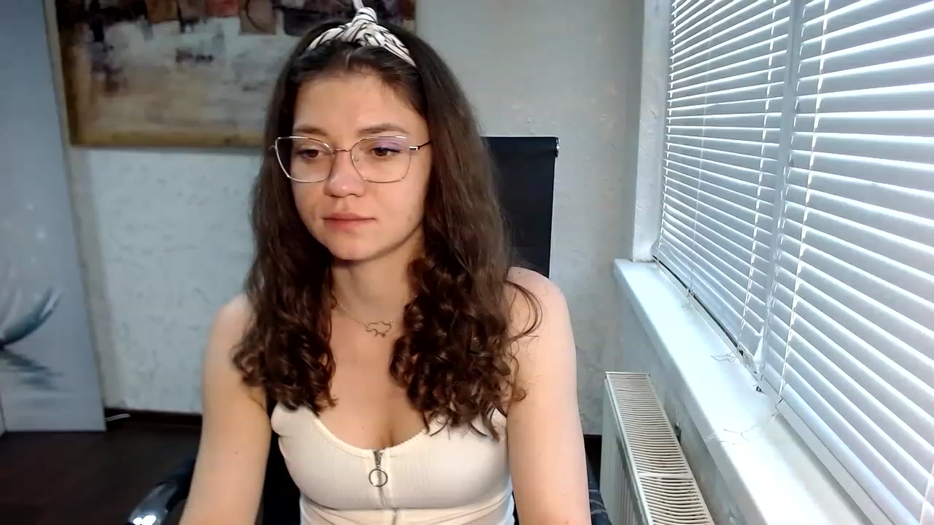 Gallery image thumbnail from SweetArinaA's myfreecams stream on, 05/30/2023, 12:14 image 19 of 20