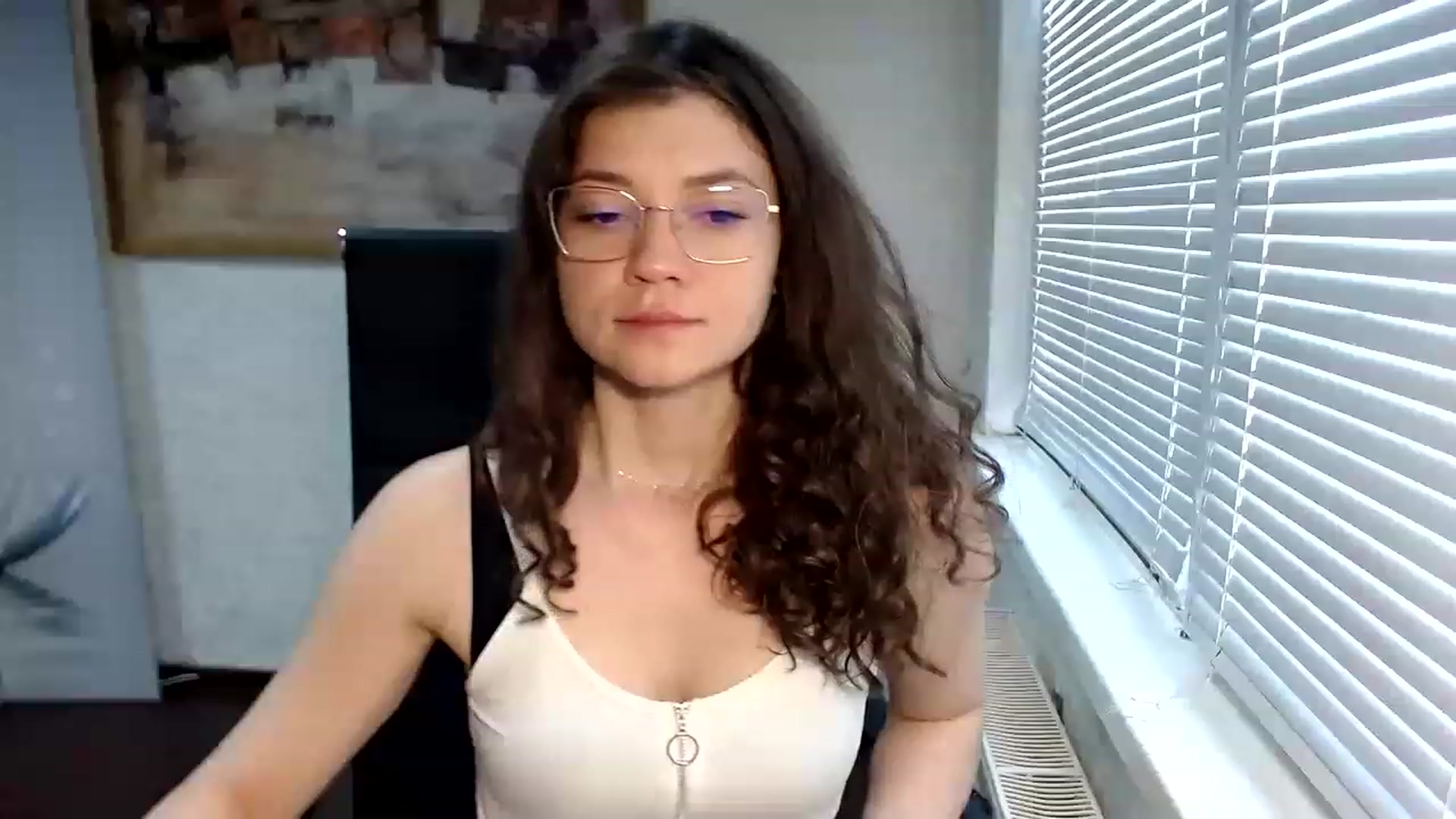 Gallery image thumbnail from SweetArinaA's myfreecams stream on, 05/30/2023, 12:14 image 8 of 20