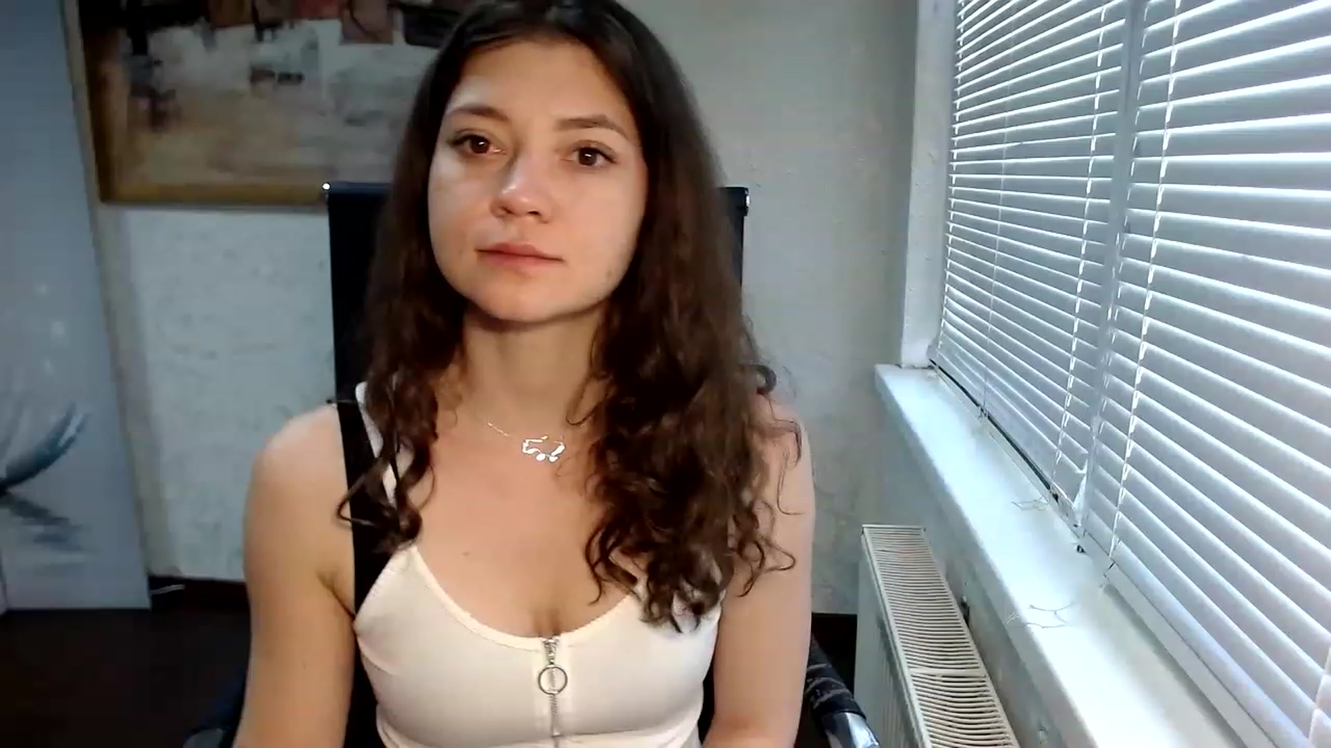 Gallery image thumbnail from SweetArinaA's myfreecams stream on, 05/30/2023, 12:14 image 13 of 20