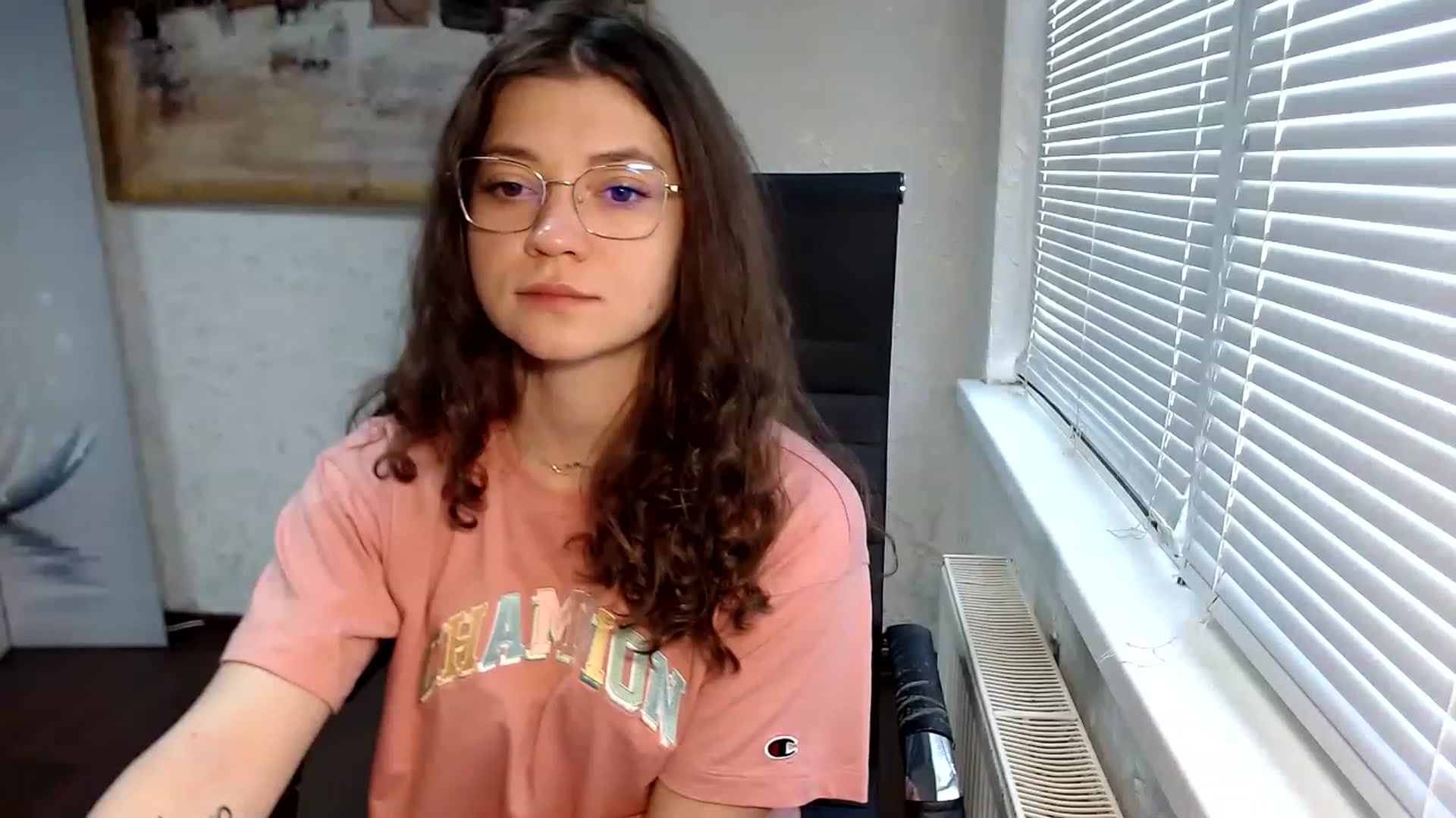 Gallery image thumbnail from SweetArinaA's myfreecams stream on, 05/30/2023, 12:14 image 4 of 20