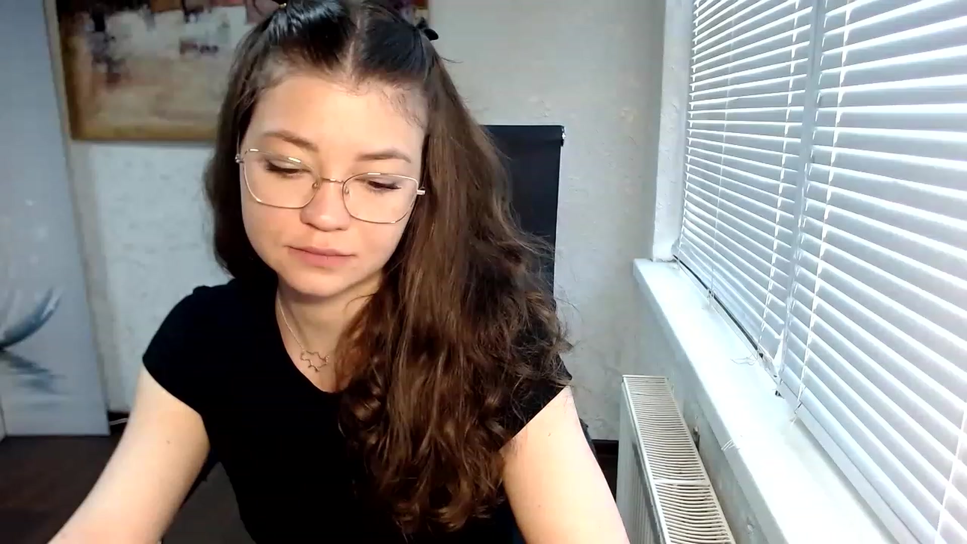 Gallery image thumbnail from SweetArinaA's myfreecams stream on, 05/31/2023, 11:24 image 3 of 20