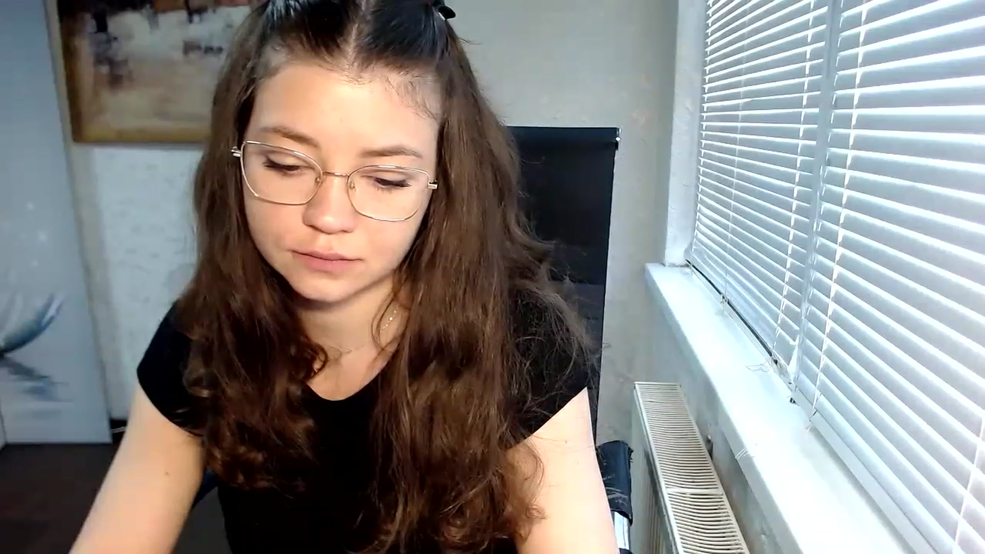 Gallery image thumbnail from SweetArinaA's myfreecams stream on, 05/31/2023, 11:24 image 14 of 20