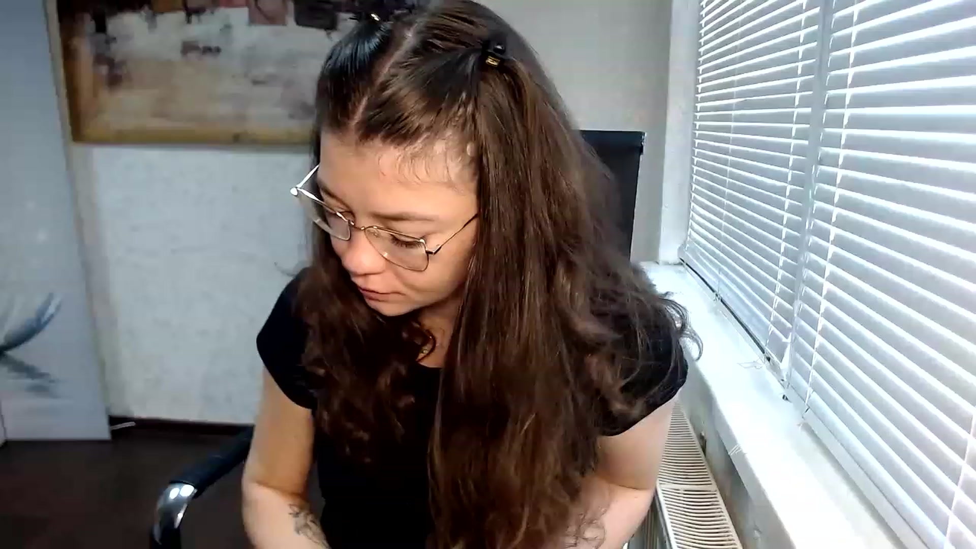 Gallery image thumbnail from SweetArinaA's myfreecams stream on, 05/31/2023, 11:24 image 10 of 20