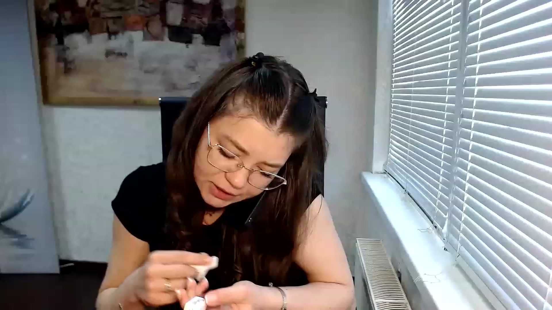 Gallery image thumbnail from SweetArinaA's myfreecams stream on, 05/31/2023, 13:37 image 5 of 20