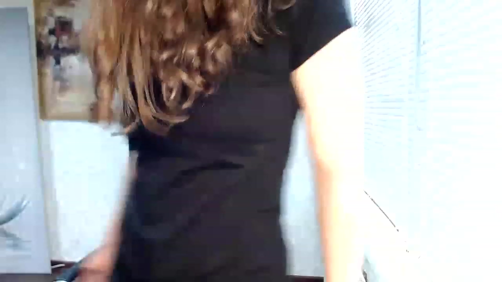 Gallery image thumbnail from SweetArinaA's myfreecams stream on, 05/31/2023, 13:37 image 6 of 20
