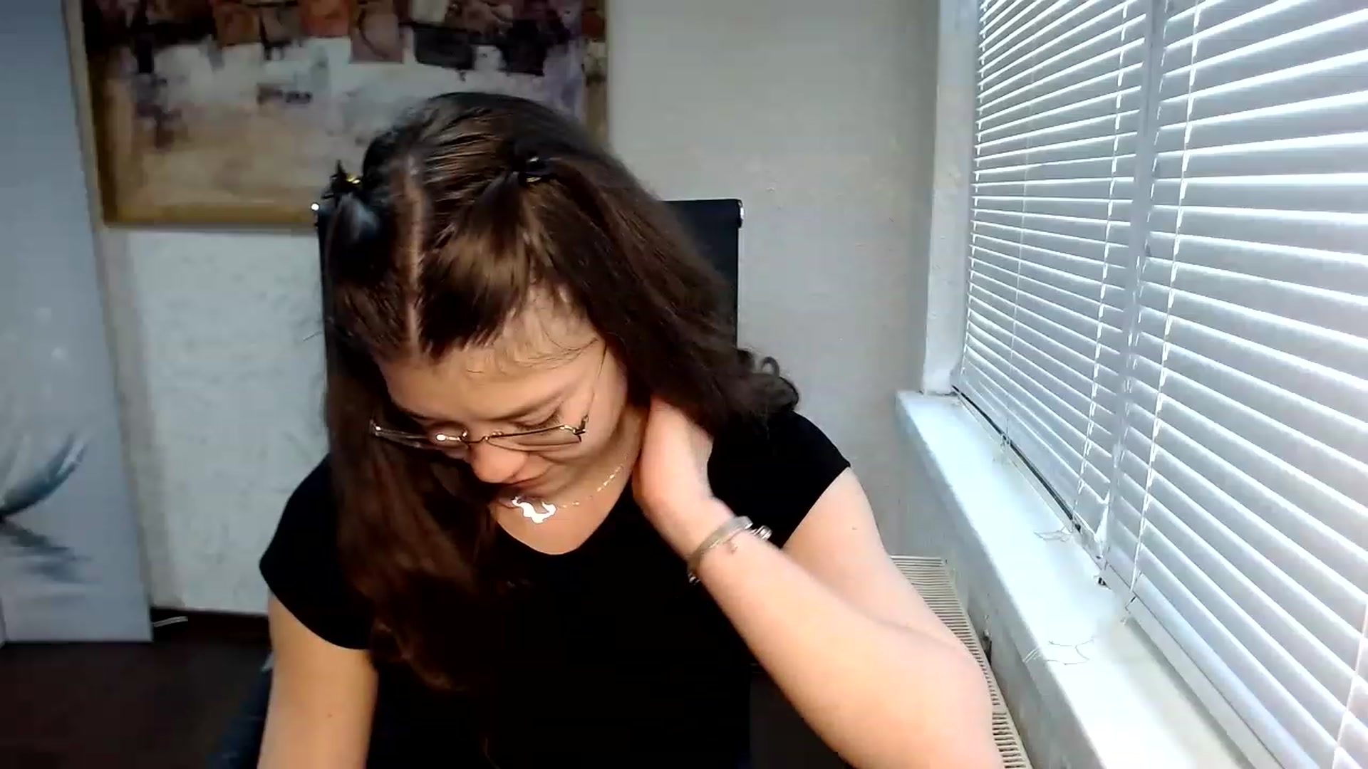 Gallery image thumbnail from SweetArinaA's myfreecams stream on, 05/31/2023, 14:37 image 17 of 20