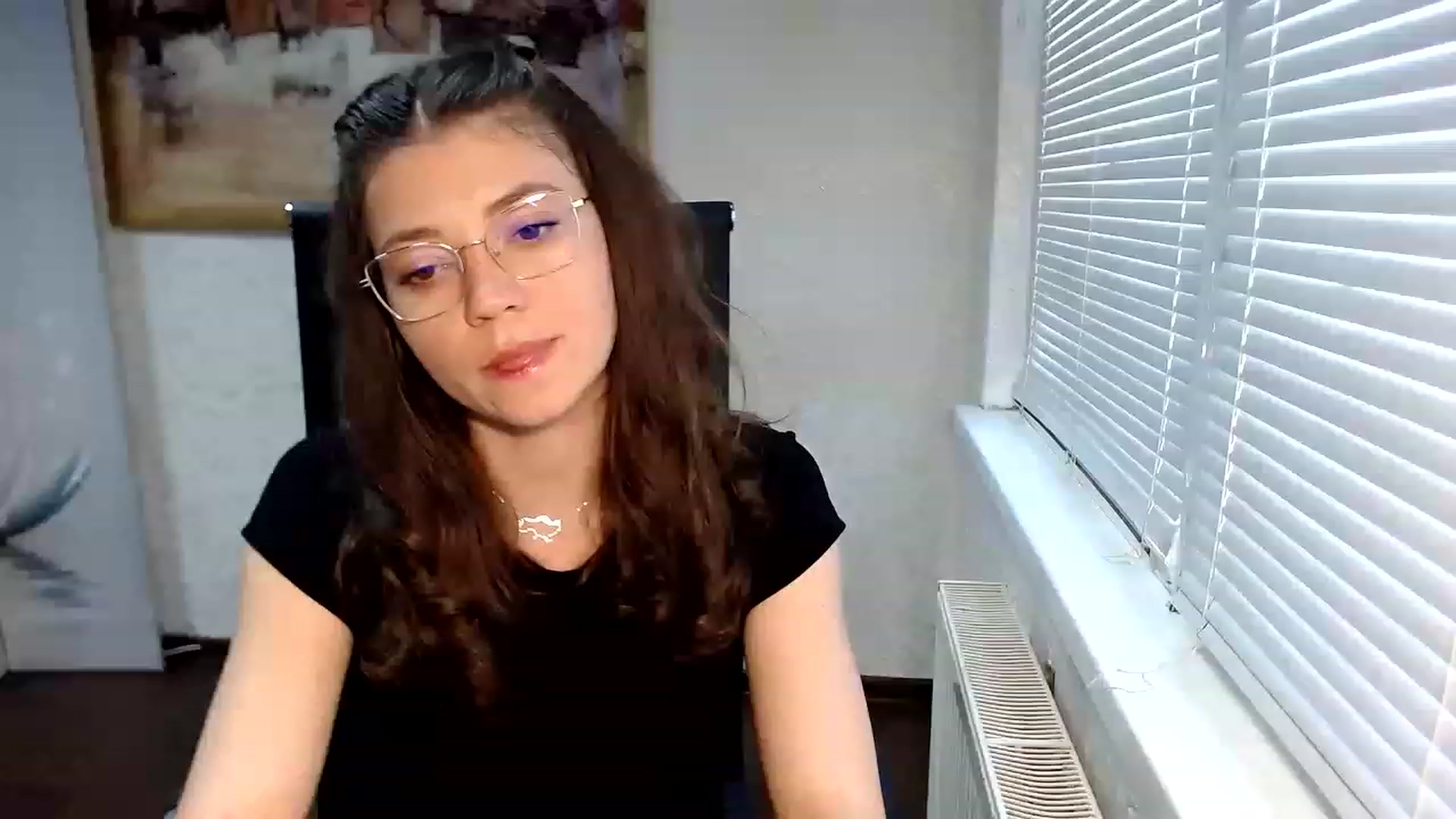 Gallery image thumbnail from SweetArinaA's myfreecams stream on, 05/31/2023, 16:48 image 1 of 20