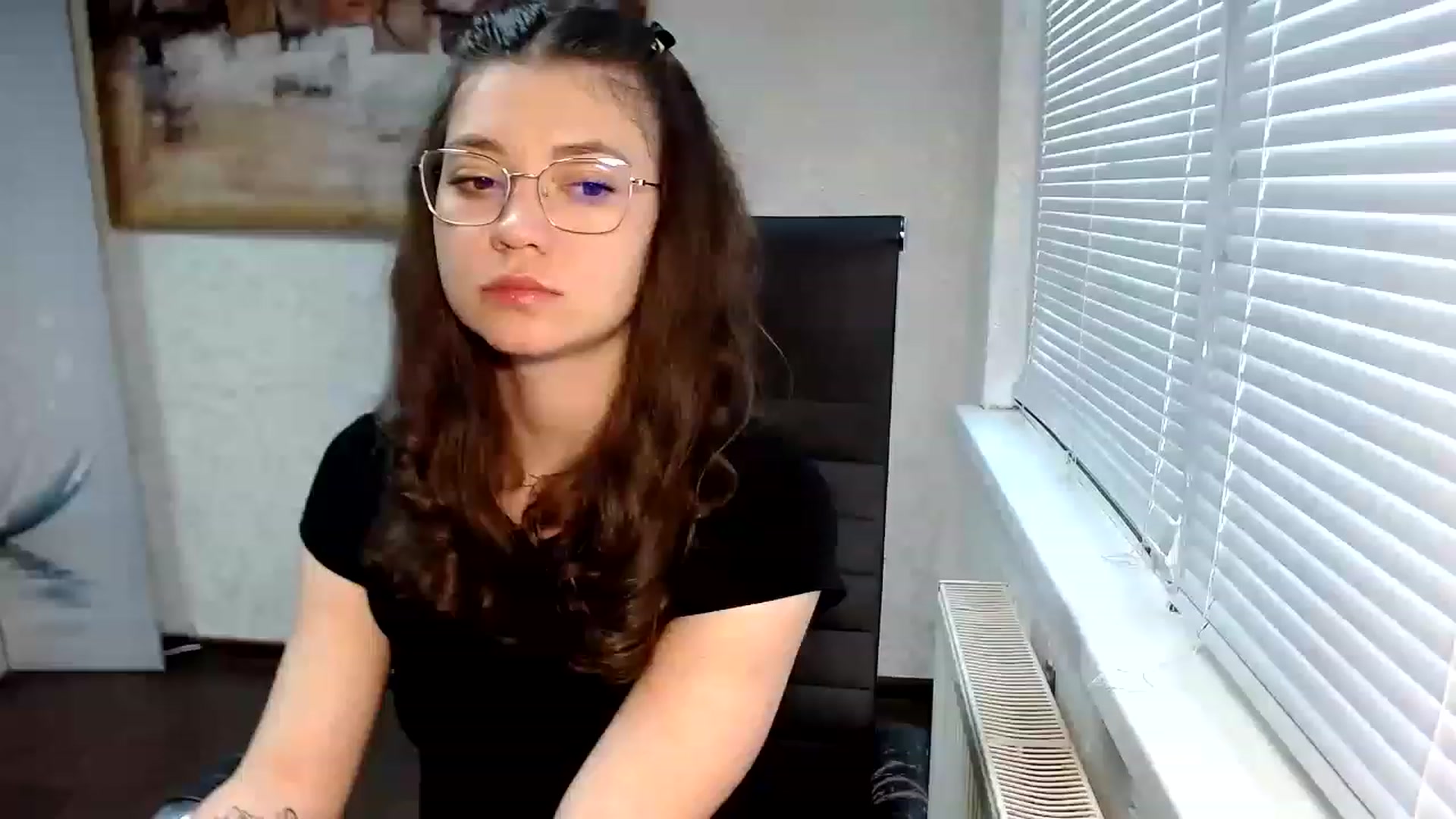 Gallery image thumbnail from SweetArinaA's myfreecams stream on, 05/31/2023, 16:48 image 10 of 20