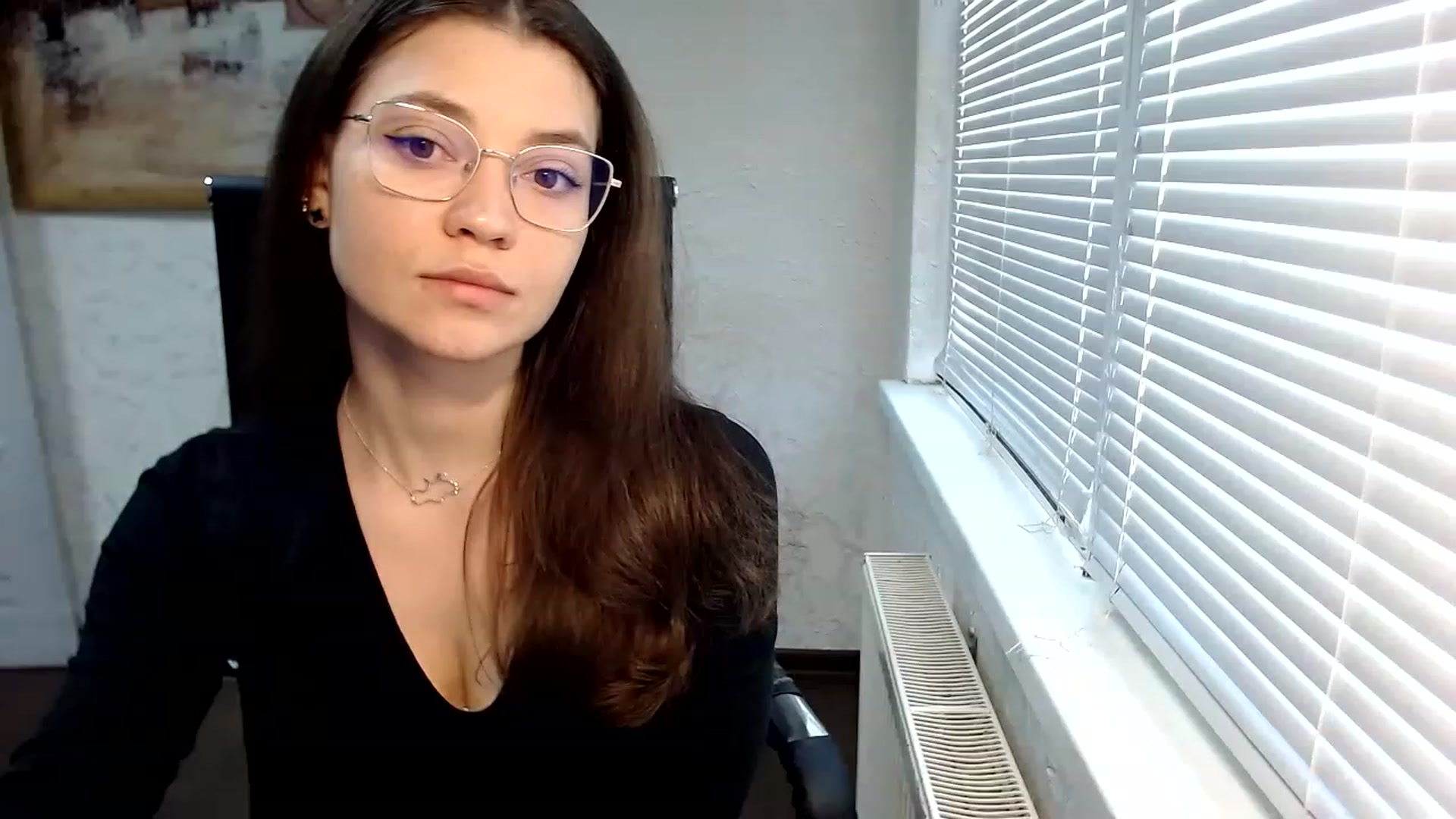 Gallery image thumbnail from SweetArinaA's myfreecams stream on, 06/03/2023, 11:48 image 2 of 20