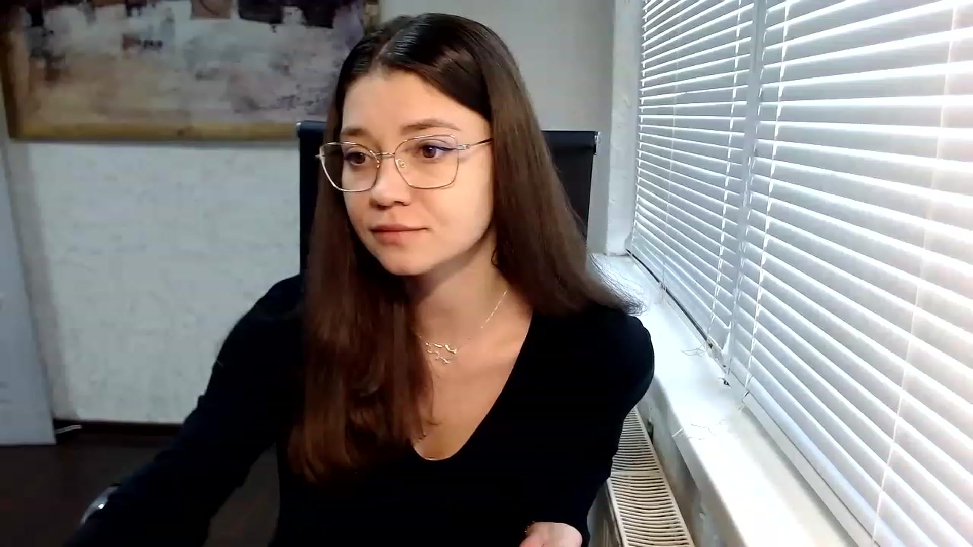 Gallery image thumbnail from SweetArinaA's myfreecams stream on, 06/03/2023, 11:48 image 10 of 20