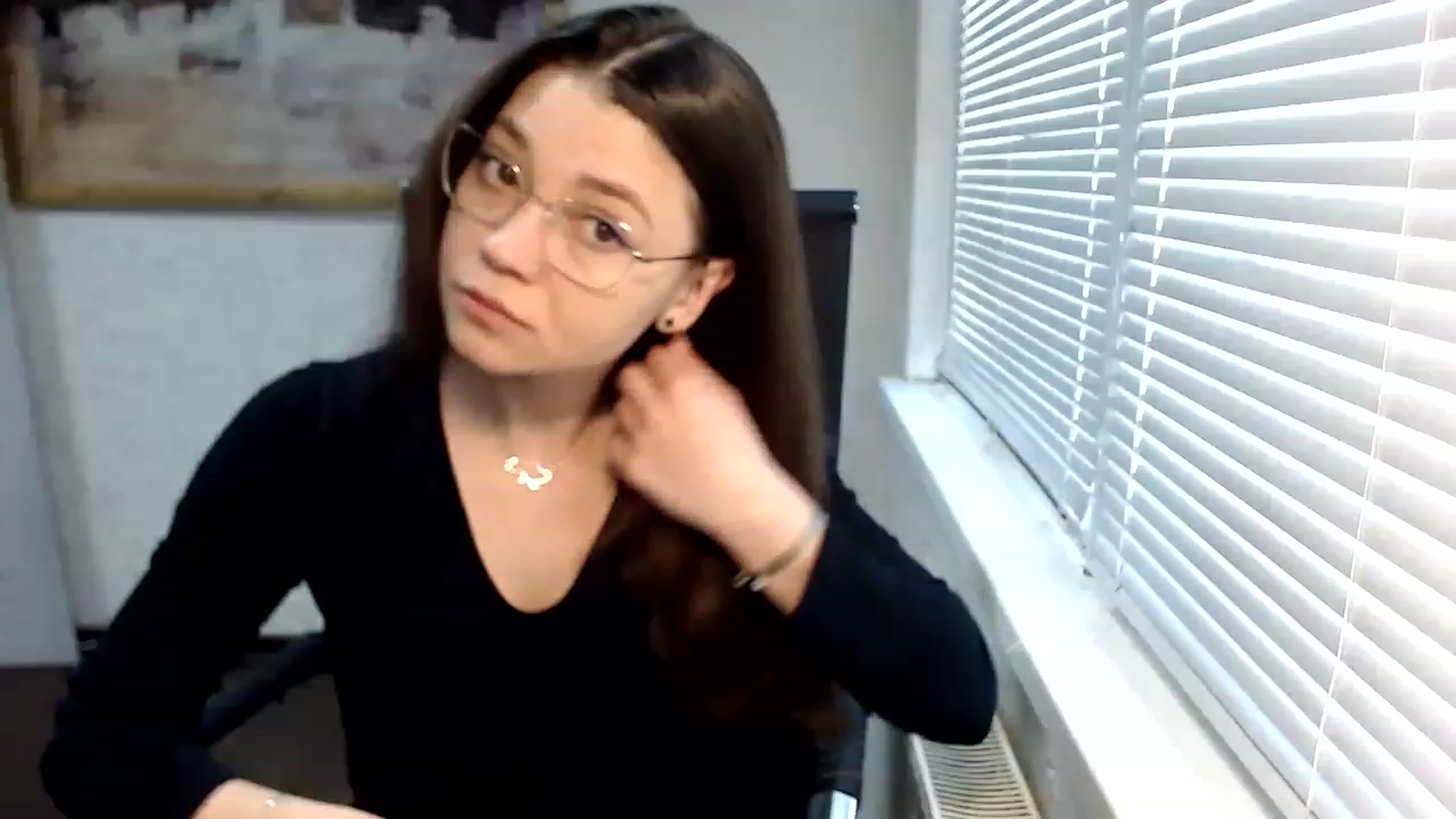 Gallery image thumbnail from SweetArinaA's myfreecams stream on, 06/03/2023, 11:48 image 9 of 20
