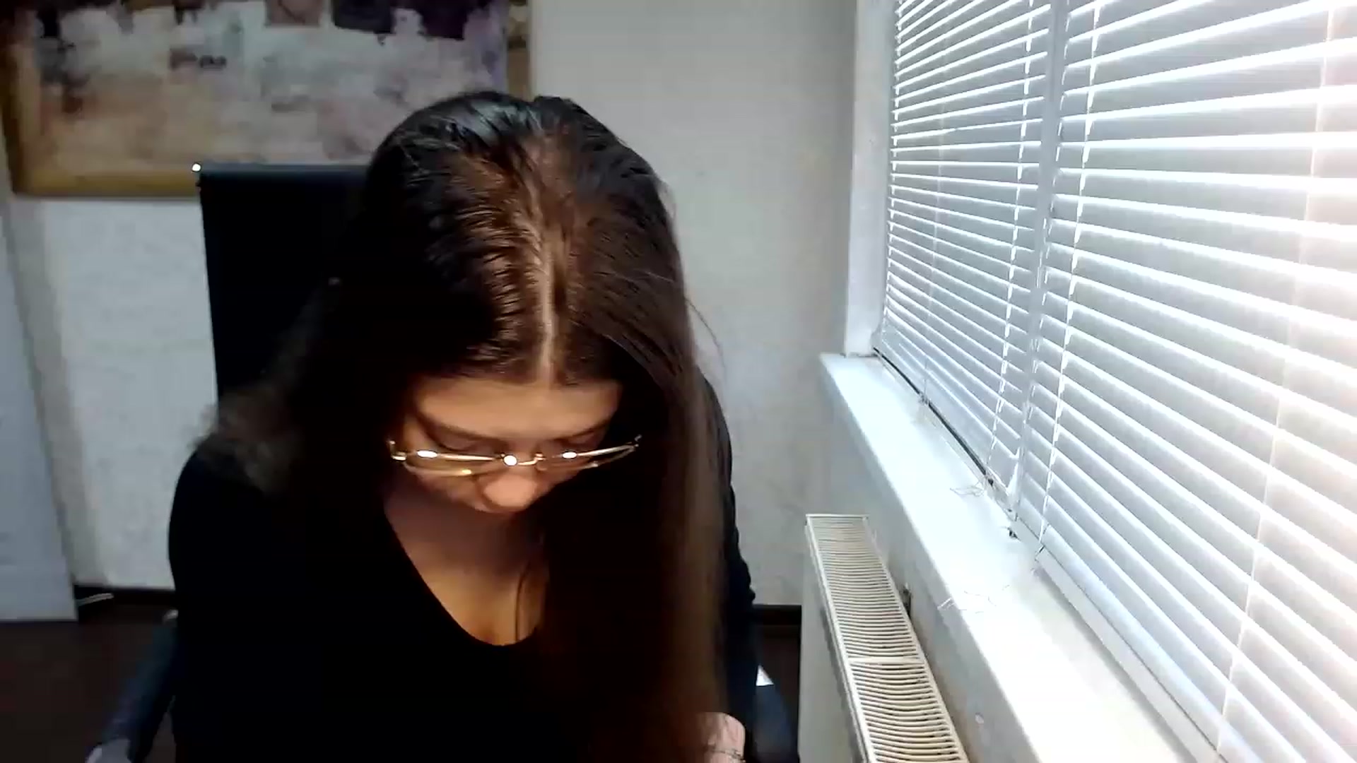 Gallery image thumbnail from SweetArinaA's myfreecams stream on, 06/03/2023, 11:48 image 3 of 20