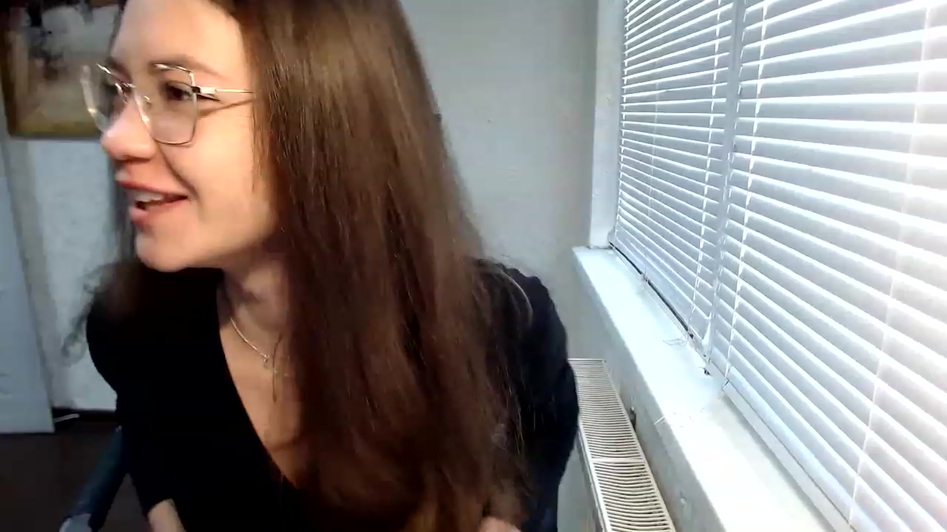 Gallery image thumbnail from SweetArinaA's myfreecams stream on, 06/03/2023, 11:48 image 4 of 20