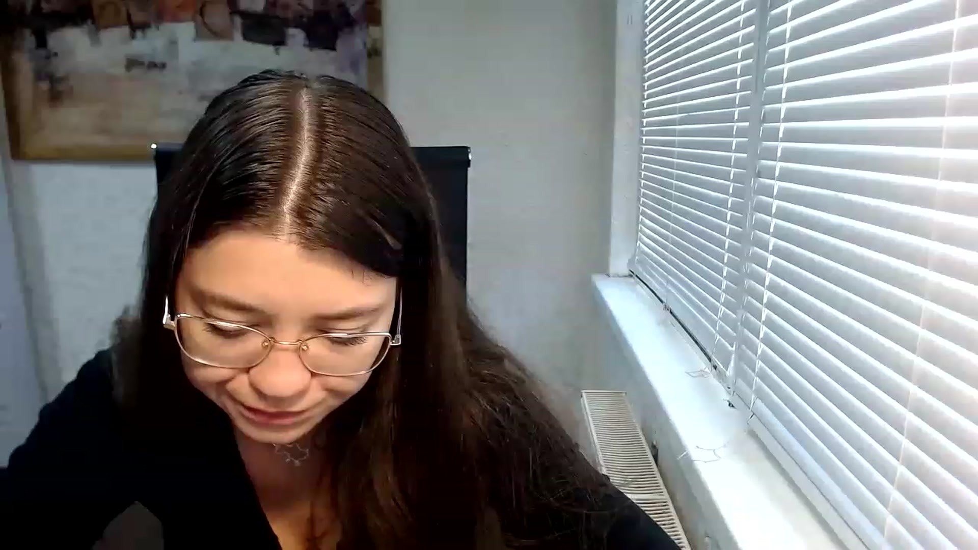 Gallery image thumbnail from SweetArinaA's myfreecams stream on, 06/03/2023, 14:34 image 4 of 20