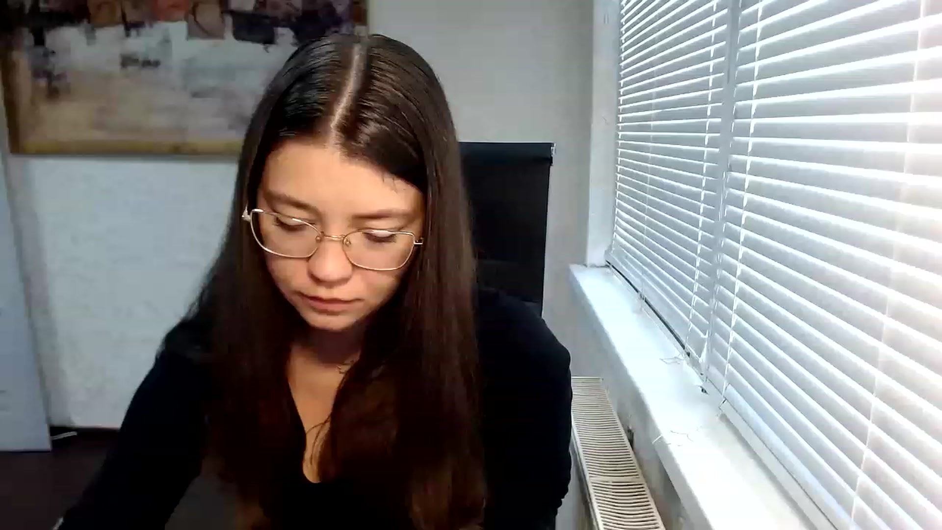 Gallery image thumbnail from SweetArinaA's myfreecams stream on, 06/03/2023, 14:34 image 1 of 20