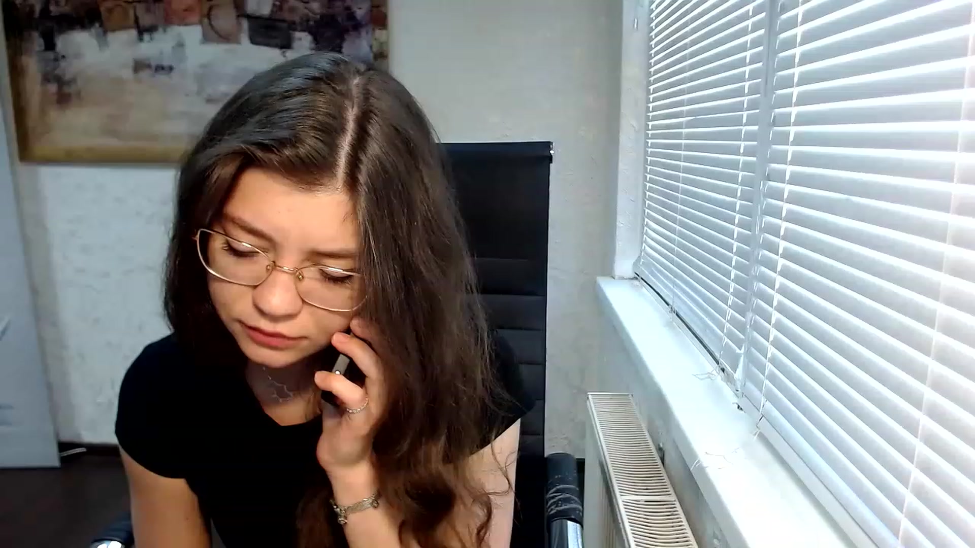 Gallery image thumbnail from SweetArinaA's myfreecams stream on, 06/04/2023, 12:47 image 7 of 20